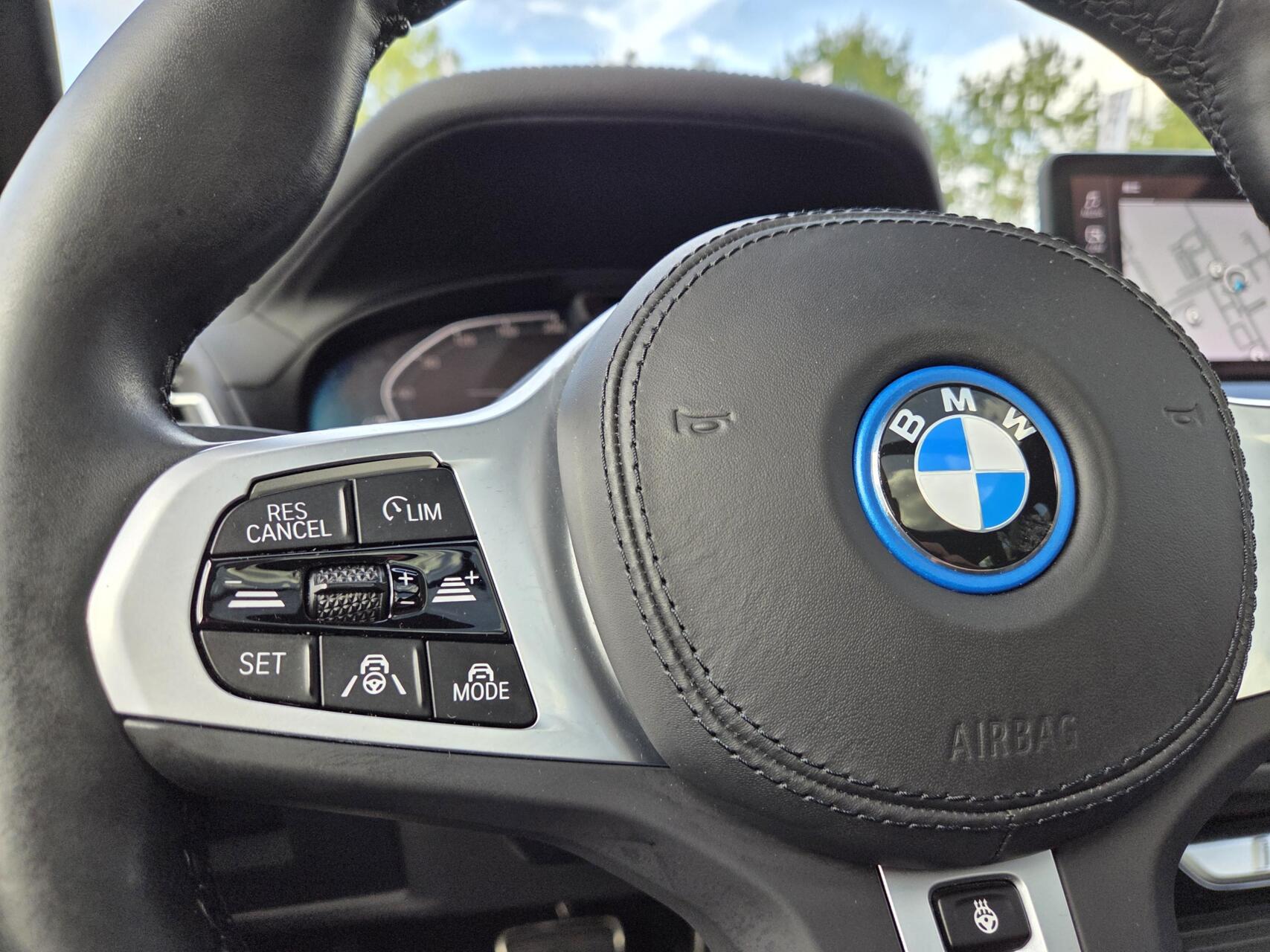 Foto van BMW Ix3