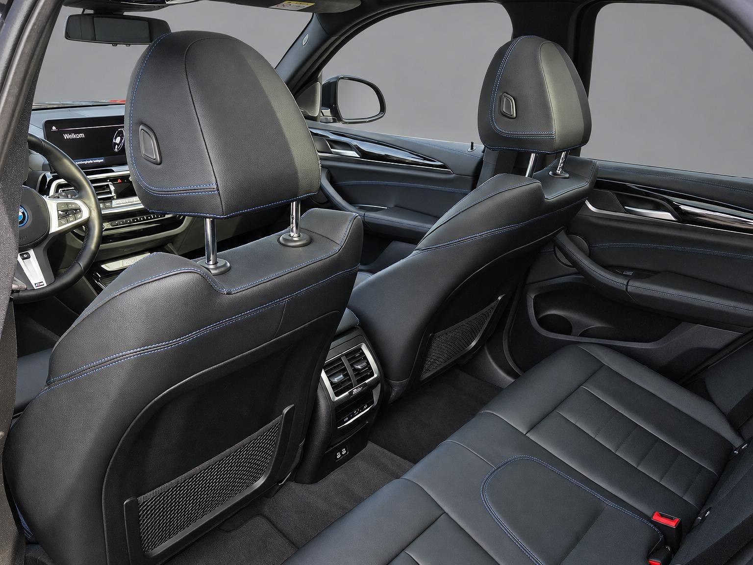 Foto van BMW Ix3