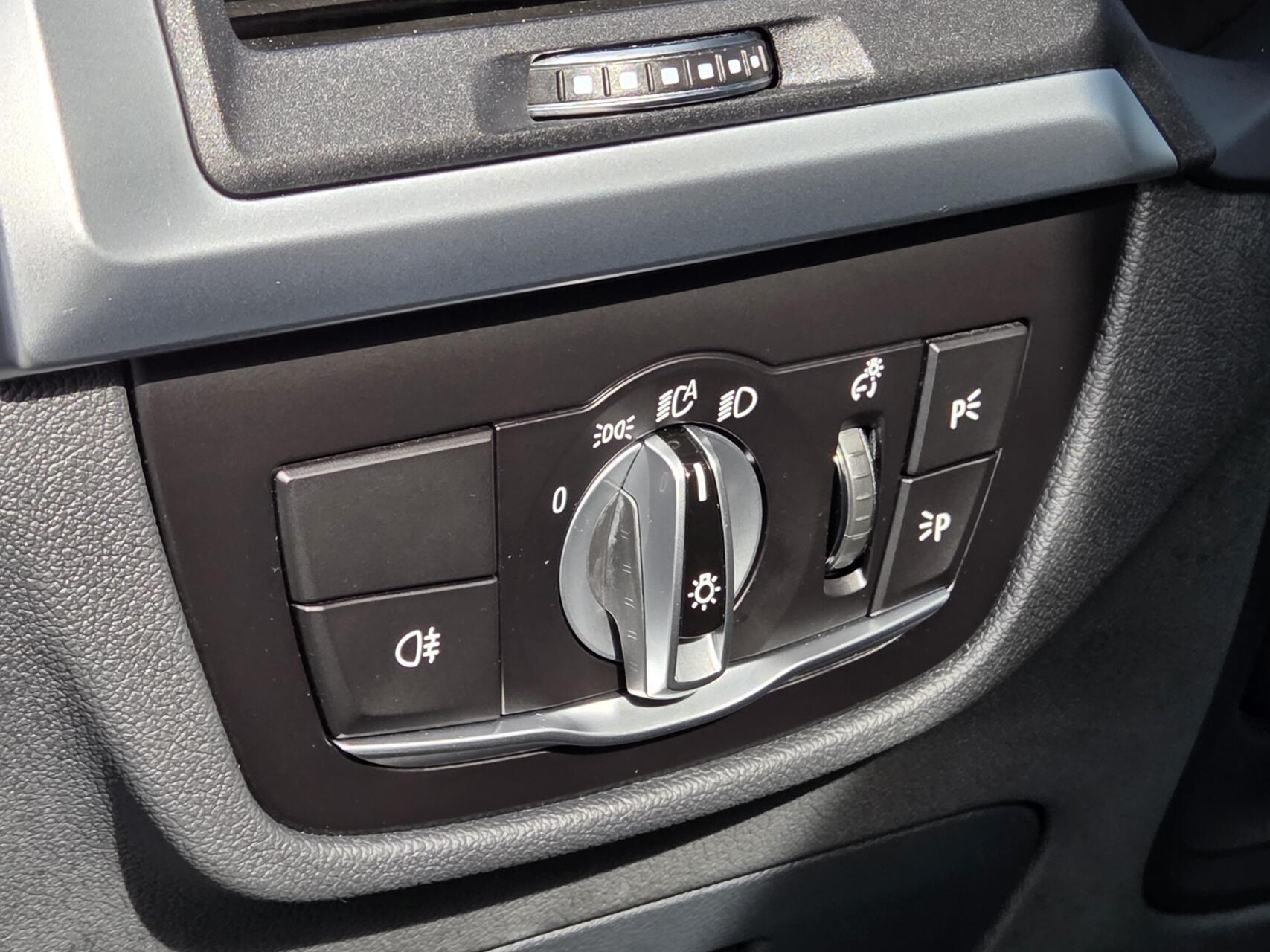 Foto van BMW Ix3