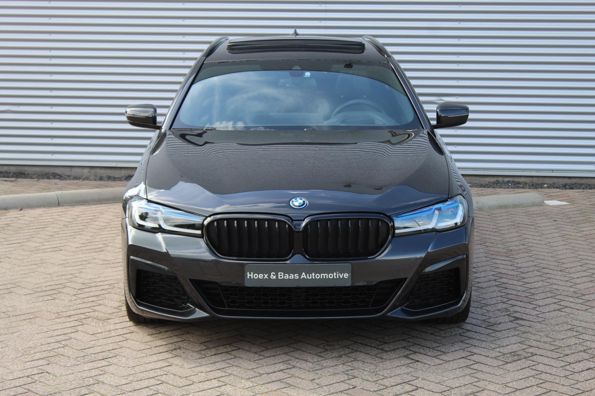 Foto van BMW 530e