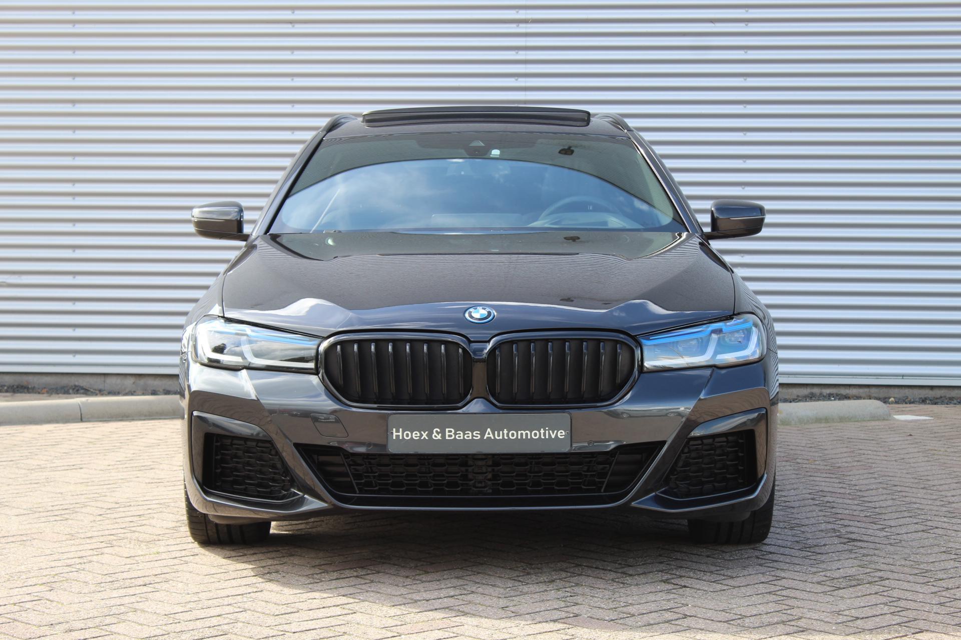 Foto van BMW 530e