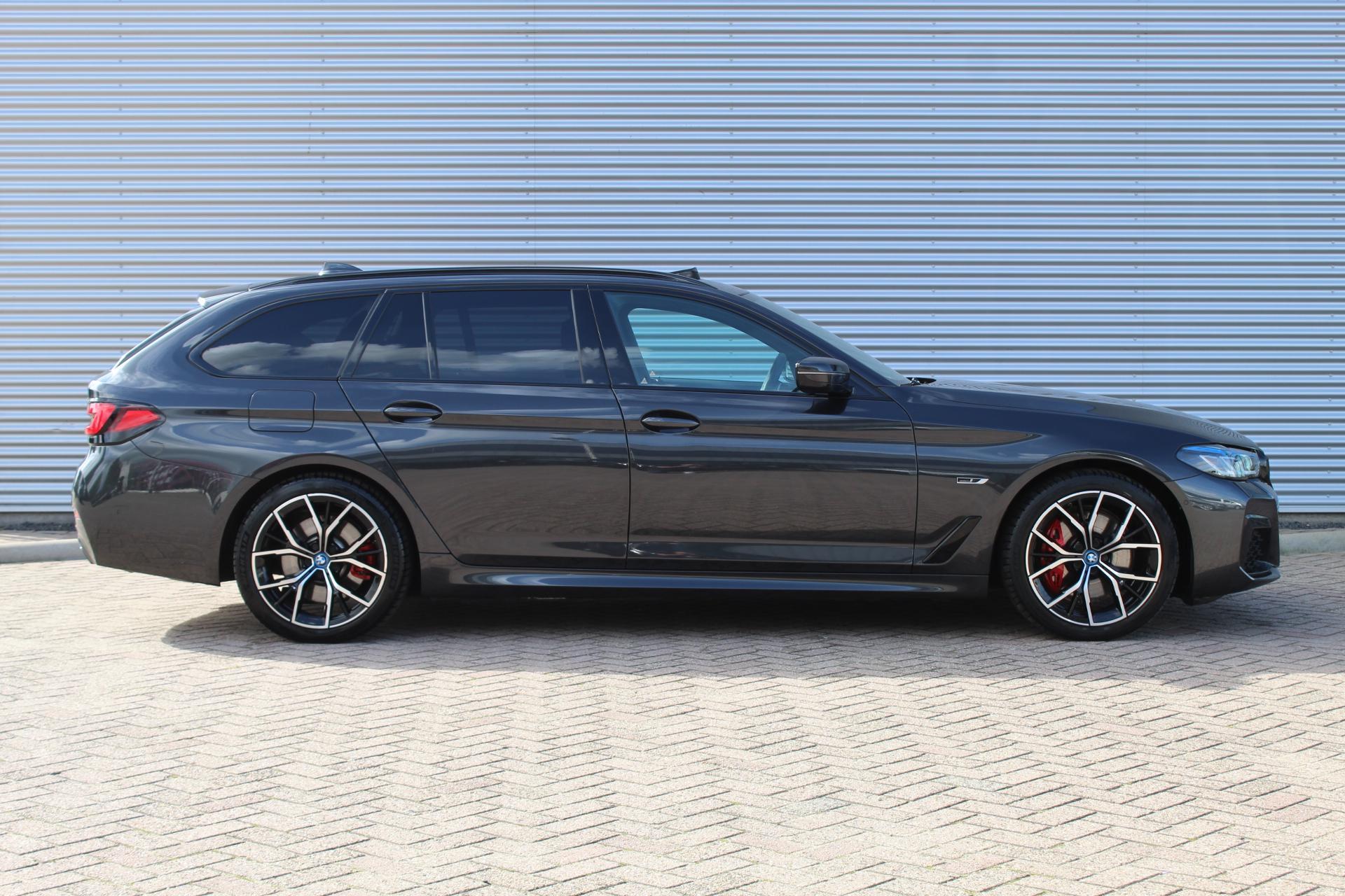 Foto van BMW 530e