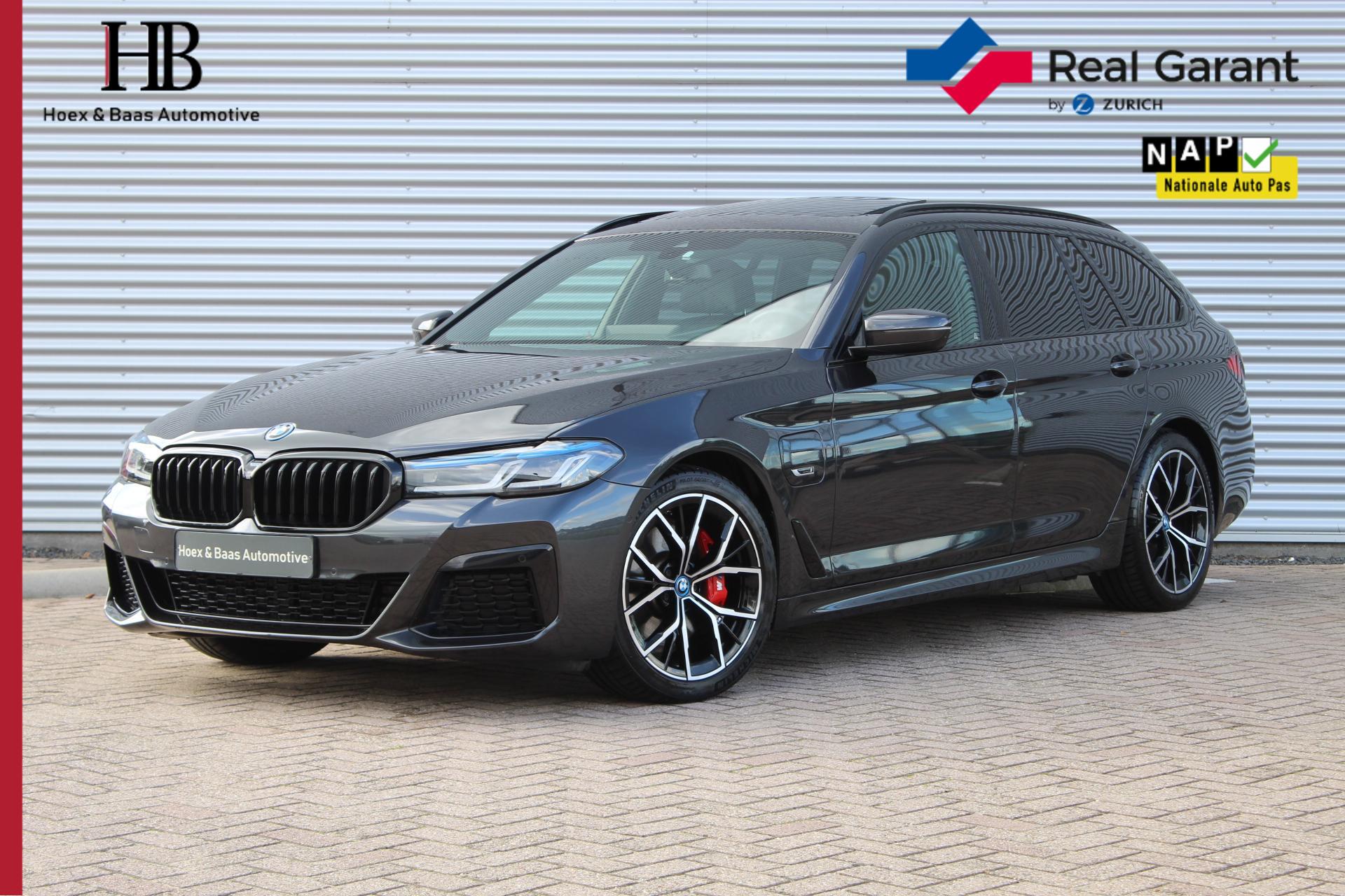 BMW 530e 530e M-Pakket/Pano/Trekhaak/HarmanKardon 2023 - voorkant