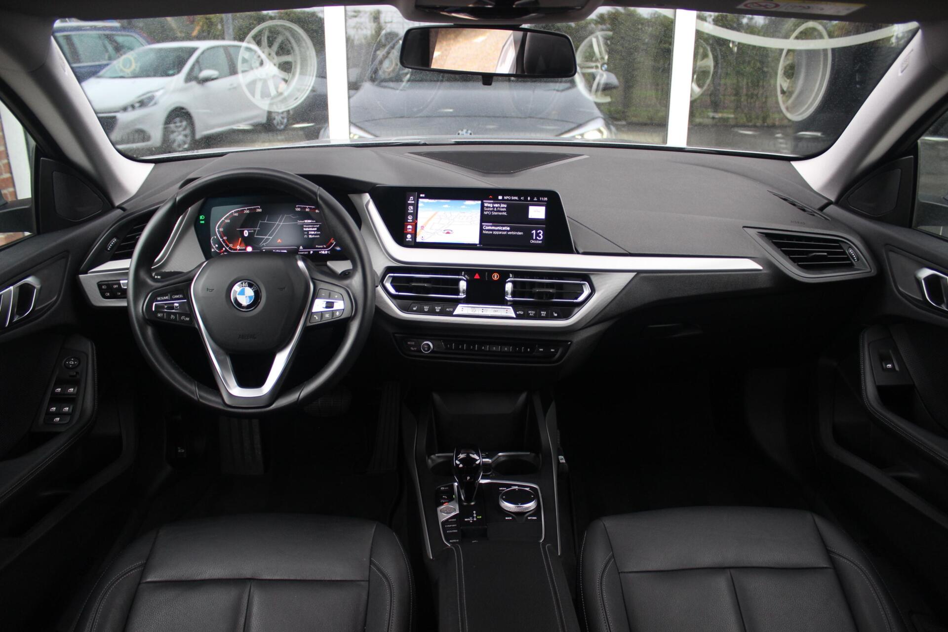Foto van BMW 218i