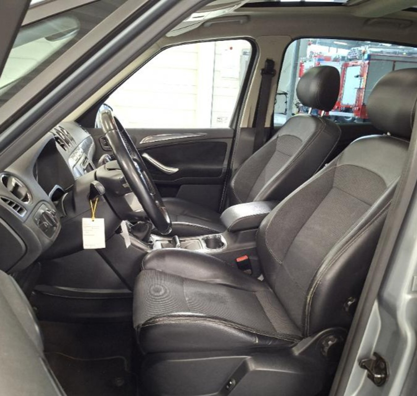 Foto van Ford S-max