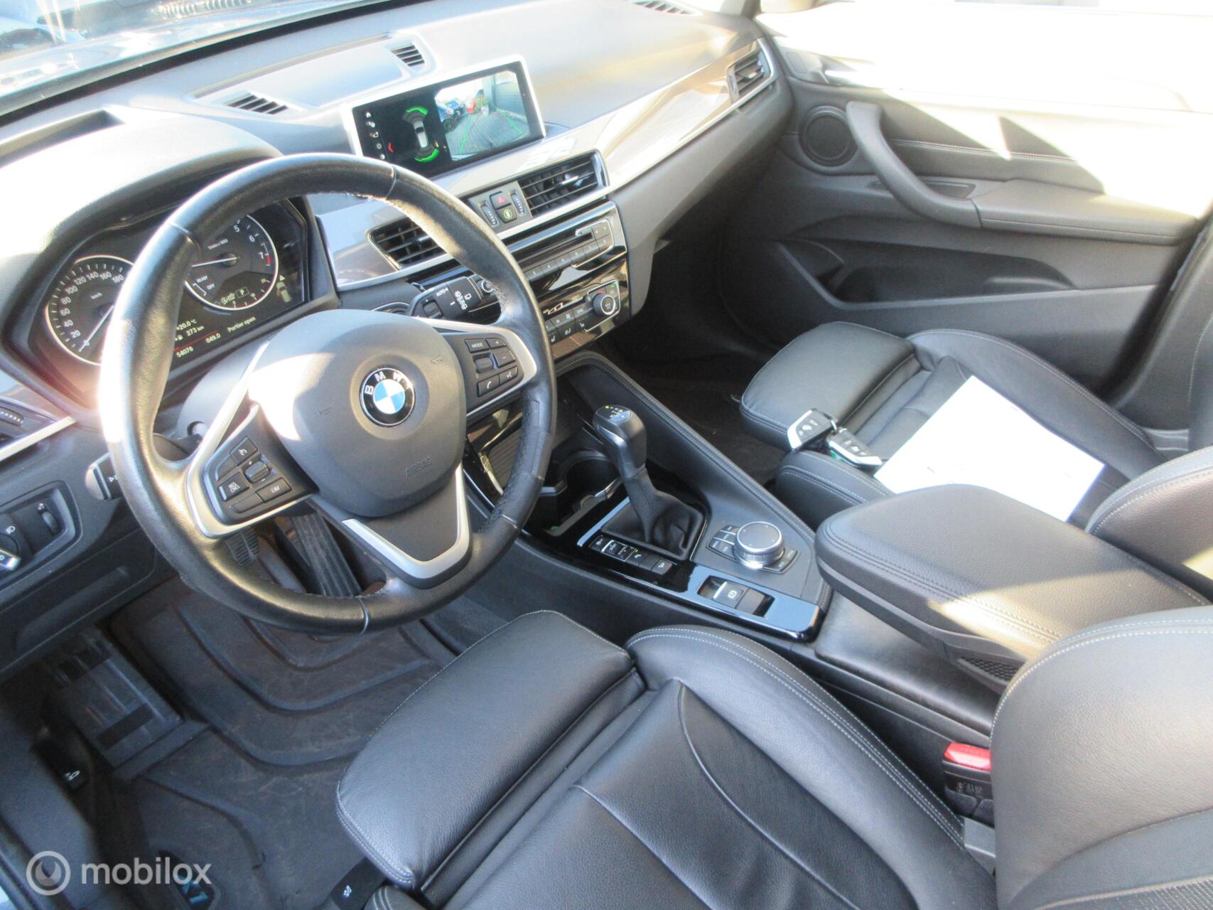 Foto van BMW X1 Xdrive20i