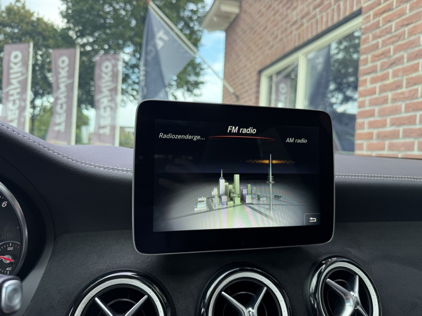Foto van Mercedes-Benz Gla 200