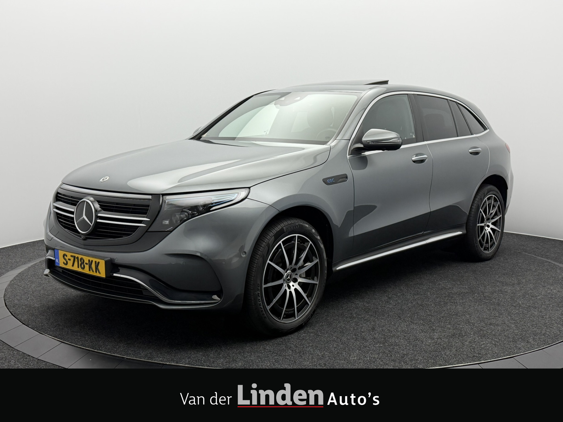 Mercedes-Benz Eqc 400 4Matic 400 4MATIC AMG Line 80 kWh SOH 96,3% | Head-Up Display | 360° Camera | Panoramadak | Carplay&Android 2023 - voorkant