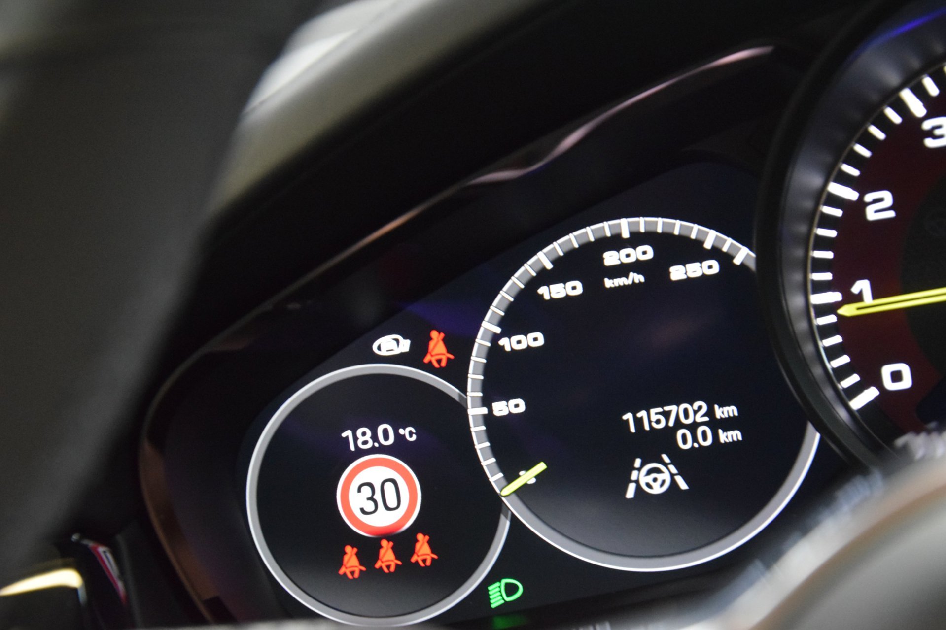 Foto van Porsche Cayenne E-hybrid