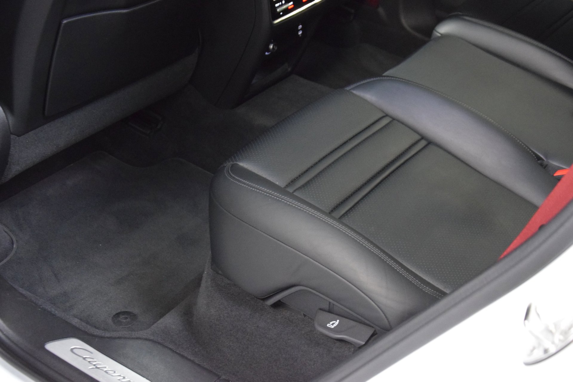 Foto van Porsche Cayenne E-hybrid