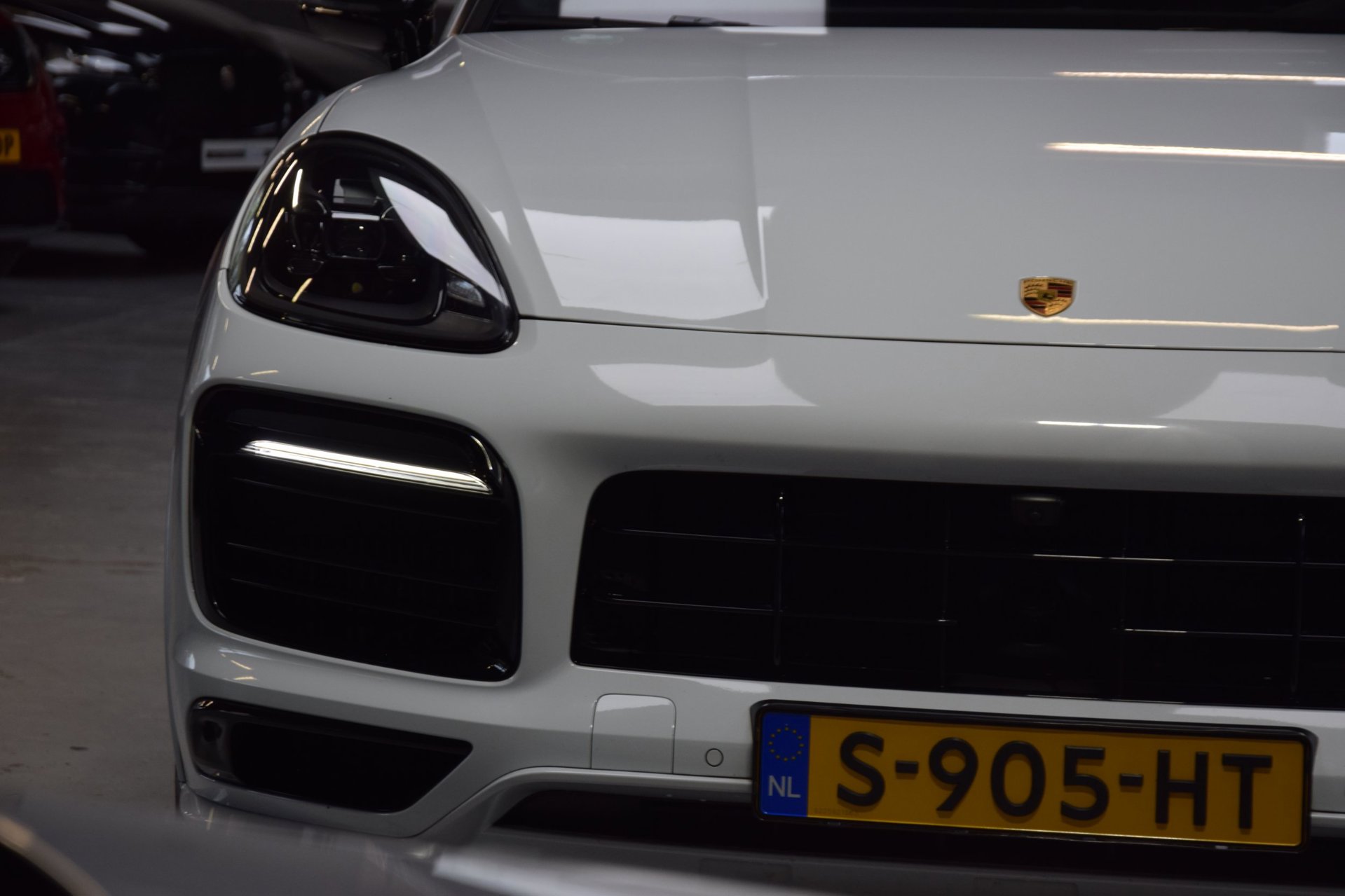 Foto van Porsche Cayenne E-hybrid