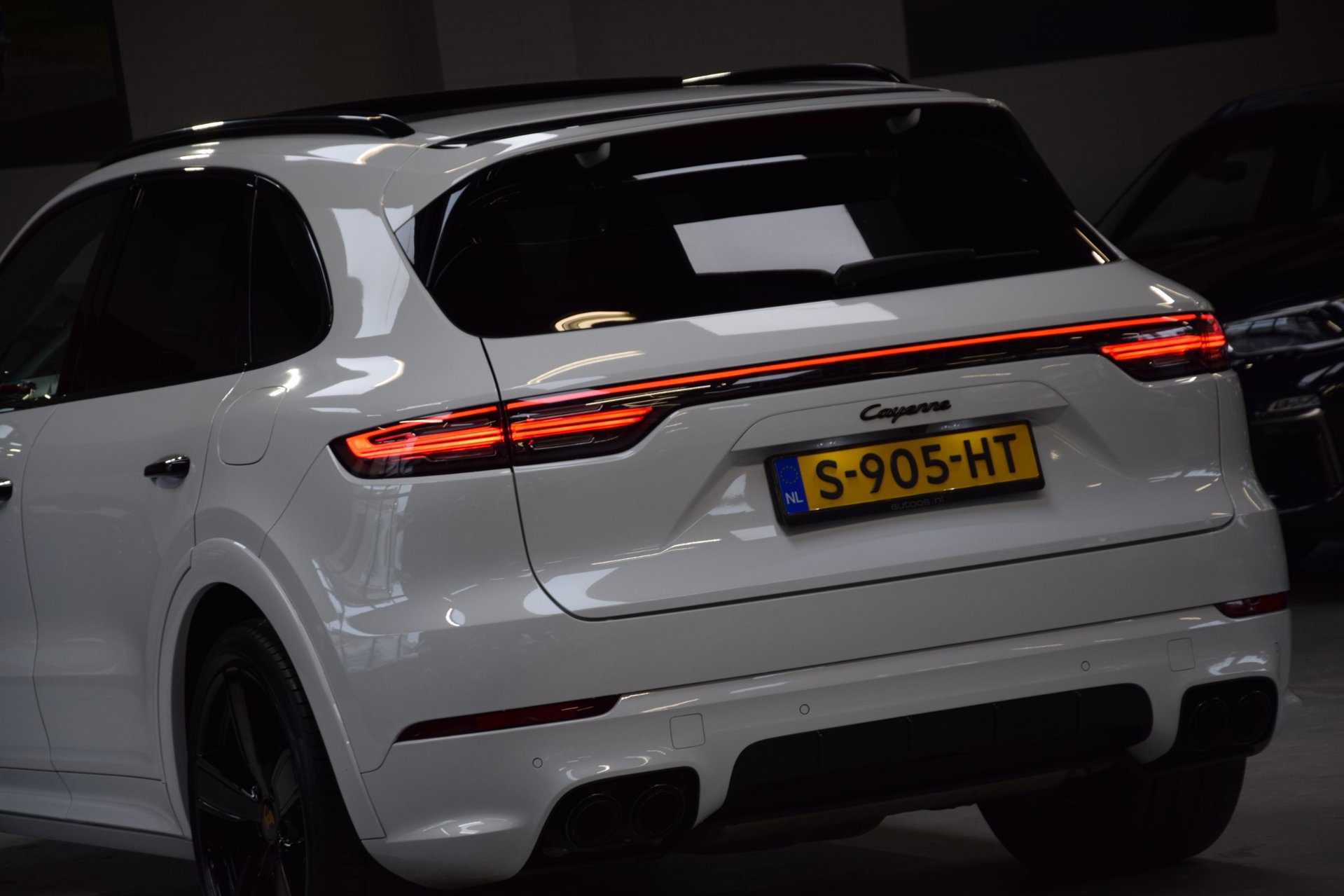 Foto van Porsche Cayenne E-hybrid