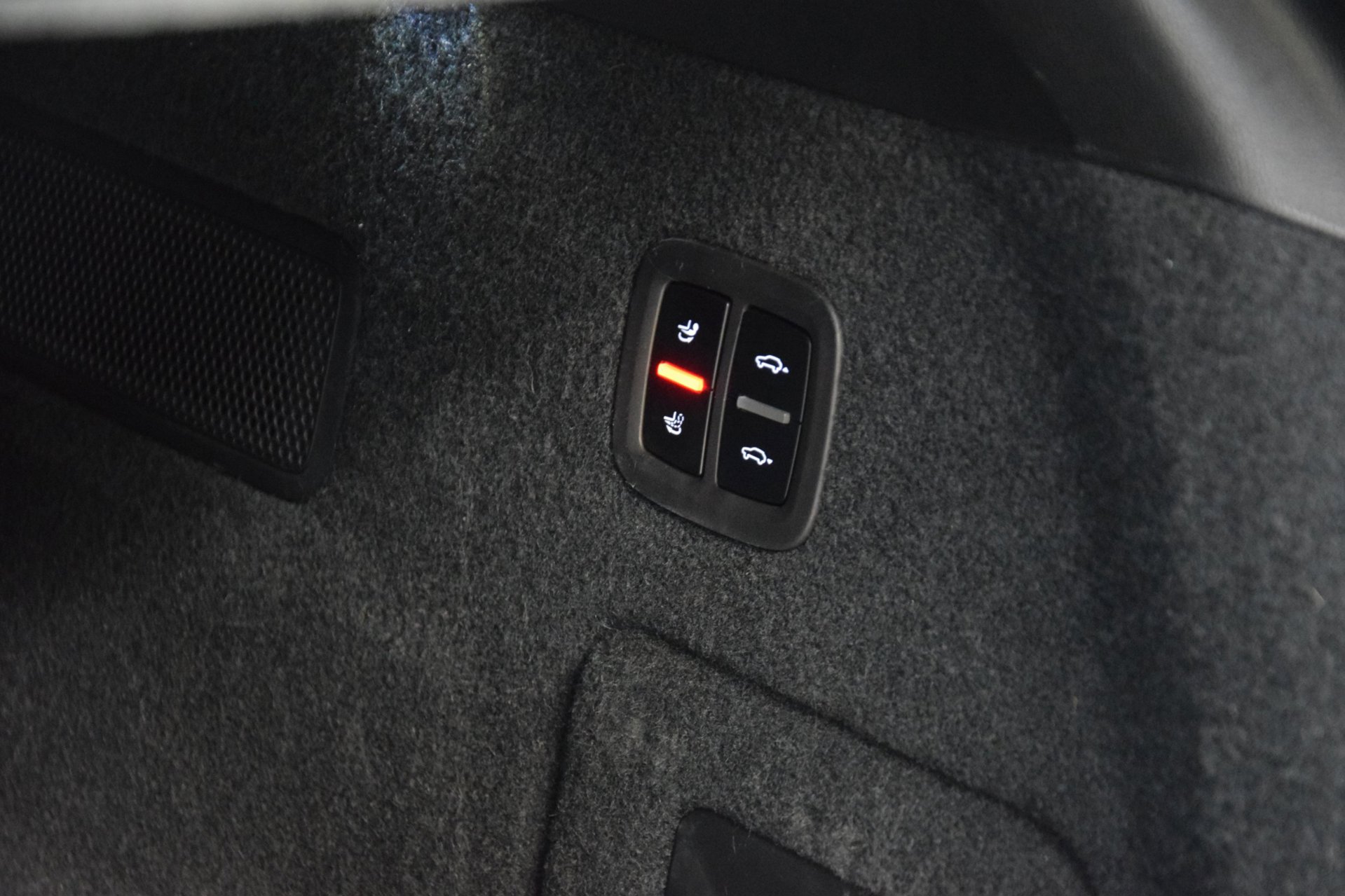 Foto van Porsche Cayenne E-hybrid