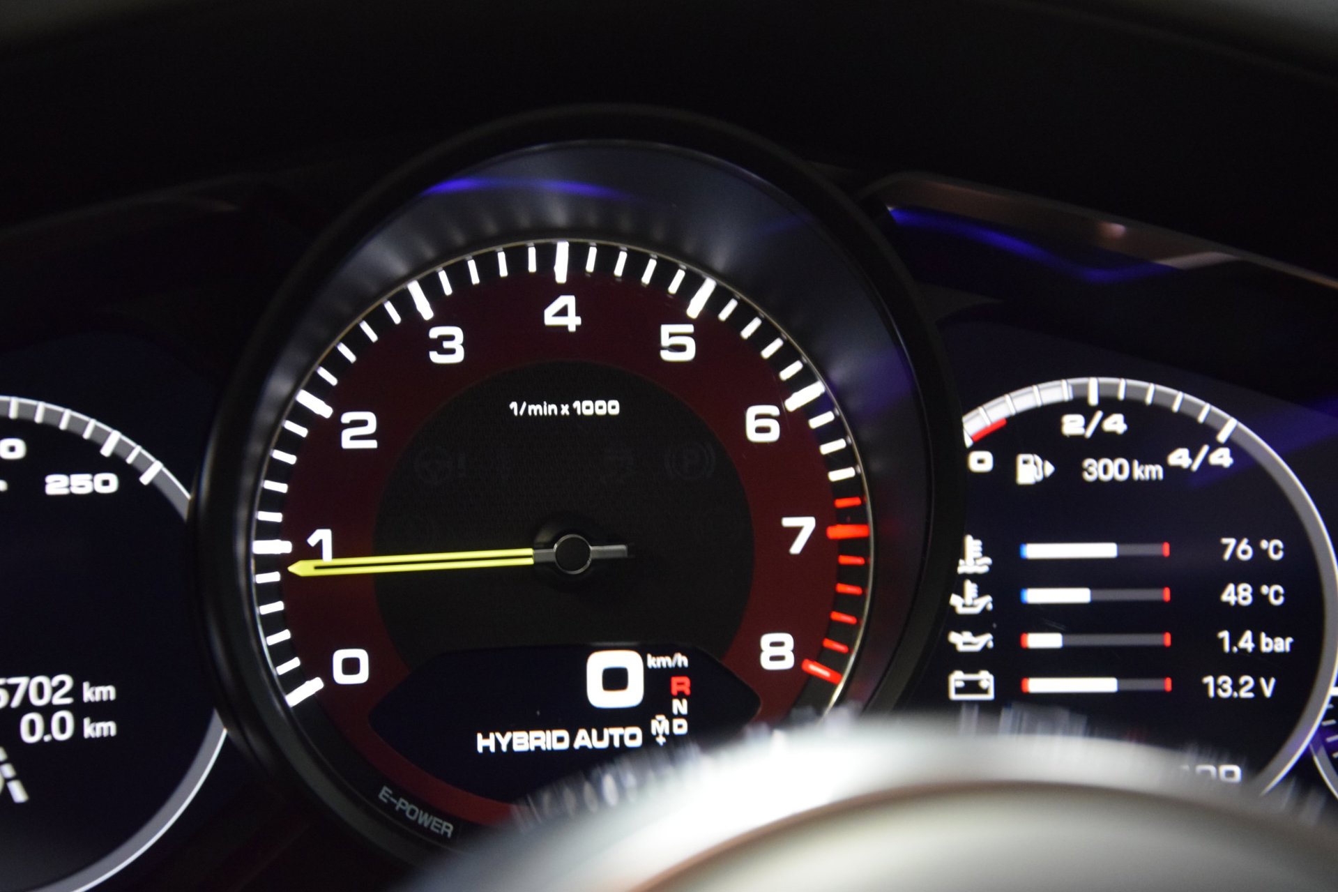 Foto van Porsche Cayenne E-hybrid