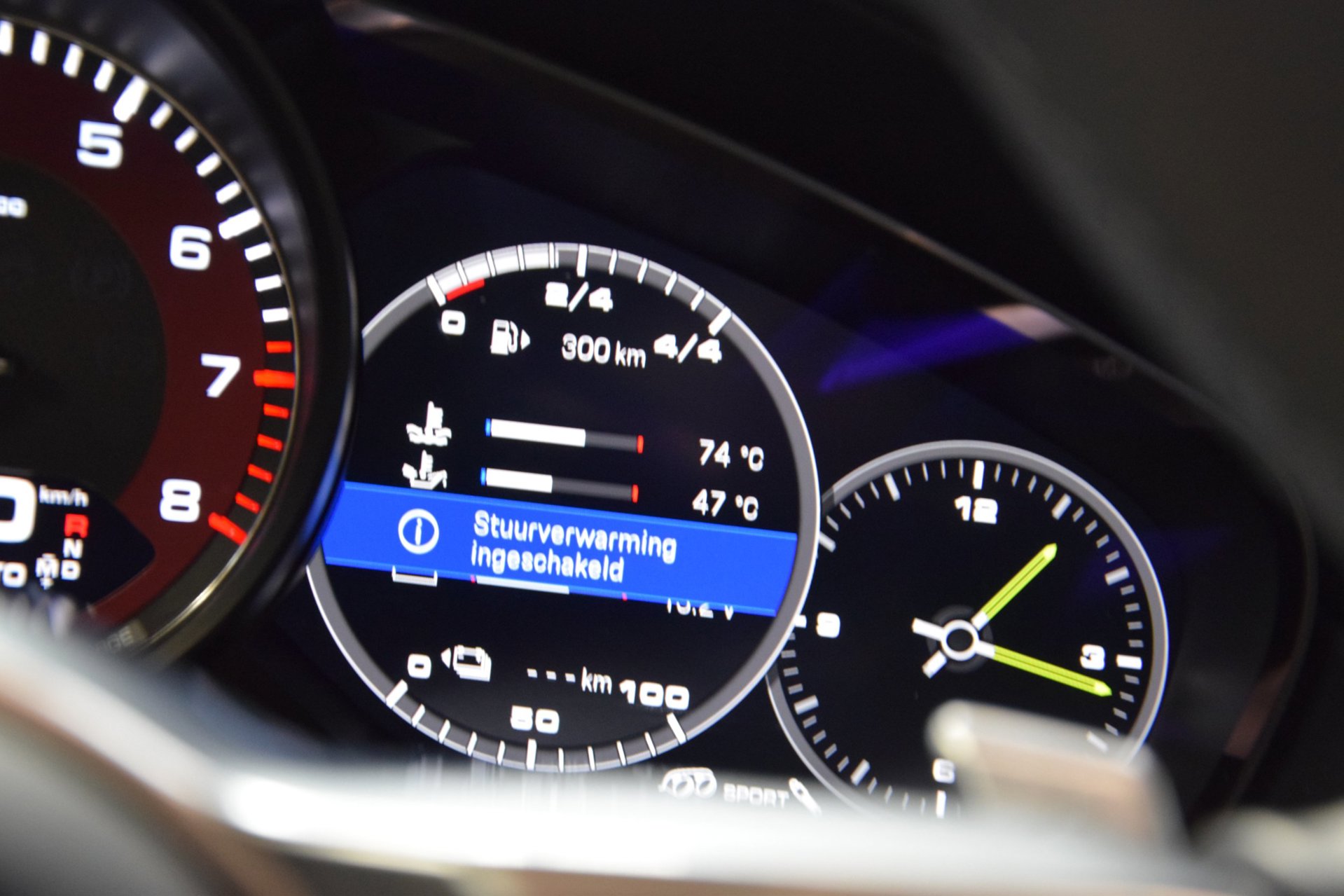 Foto van Porsche Cayenne E-hybrid