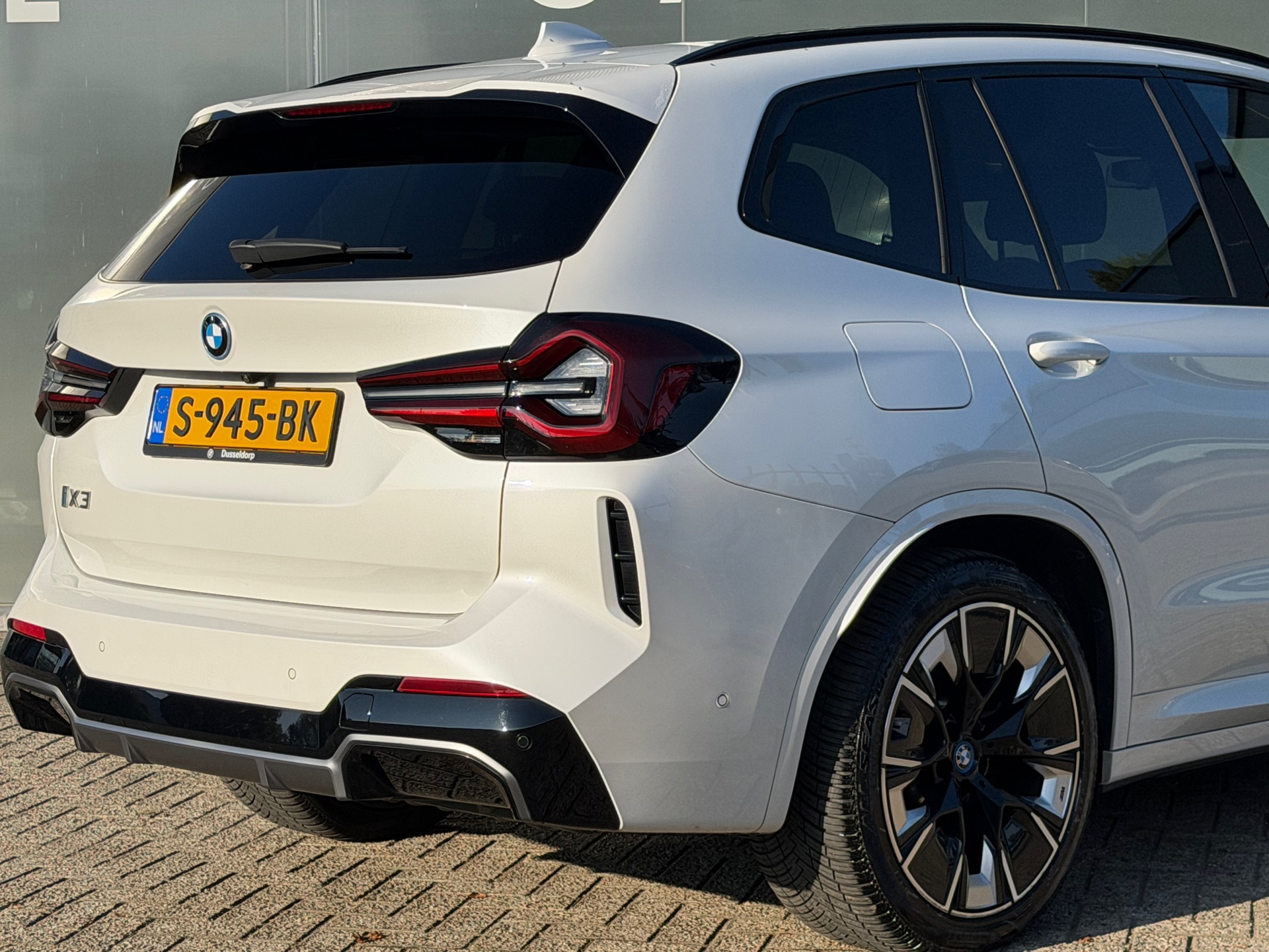 Foto van BMW Ix3
