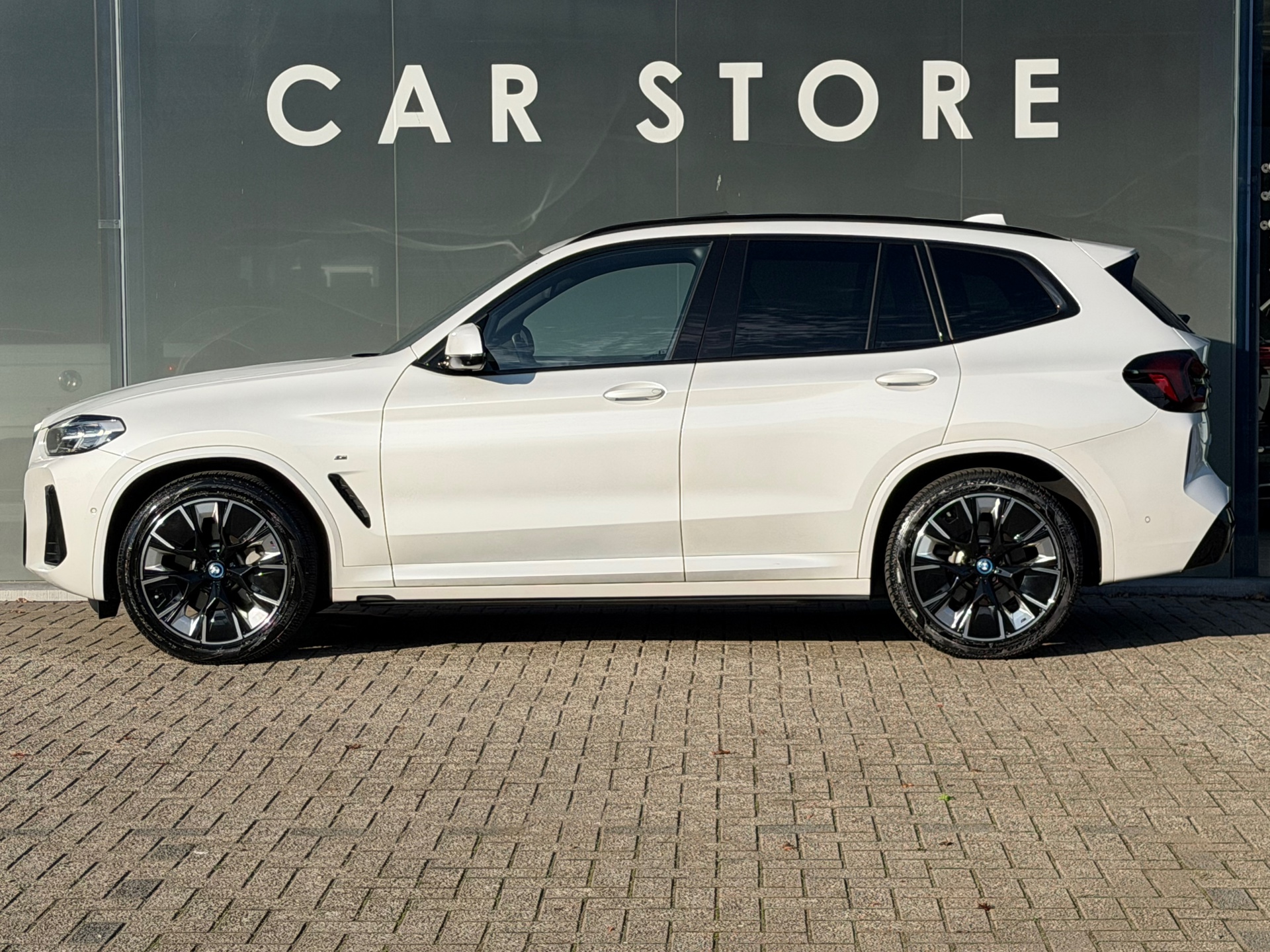 Foto van BMW Ix3