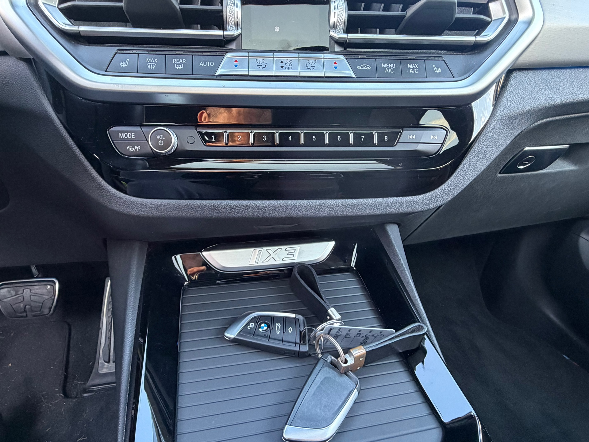 Foto van BMW Ix3