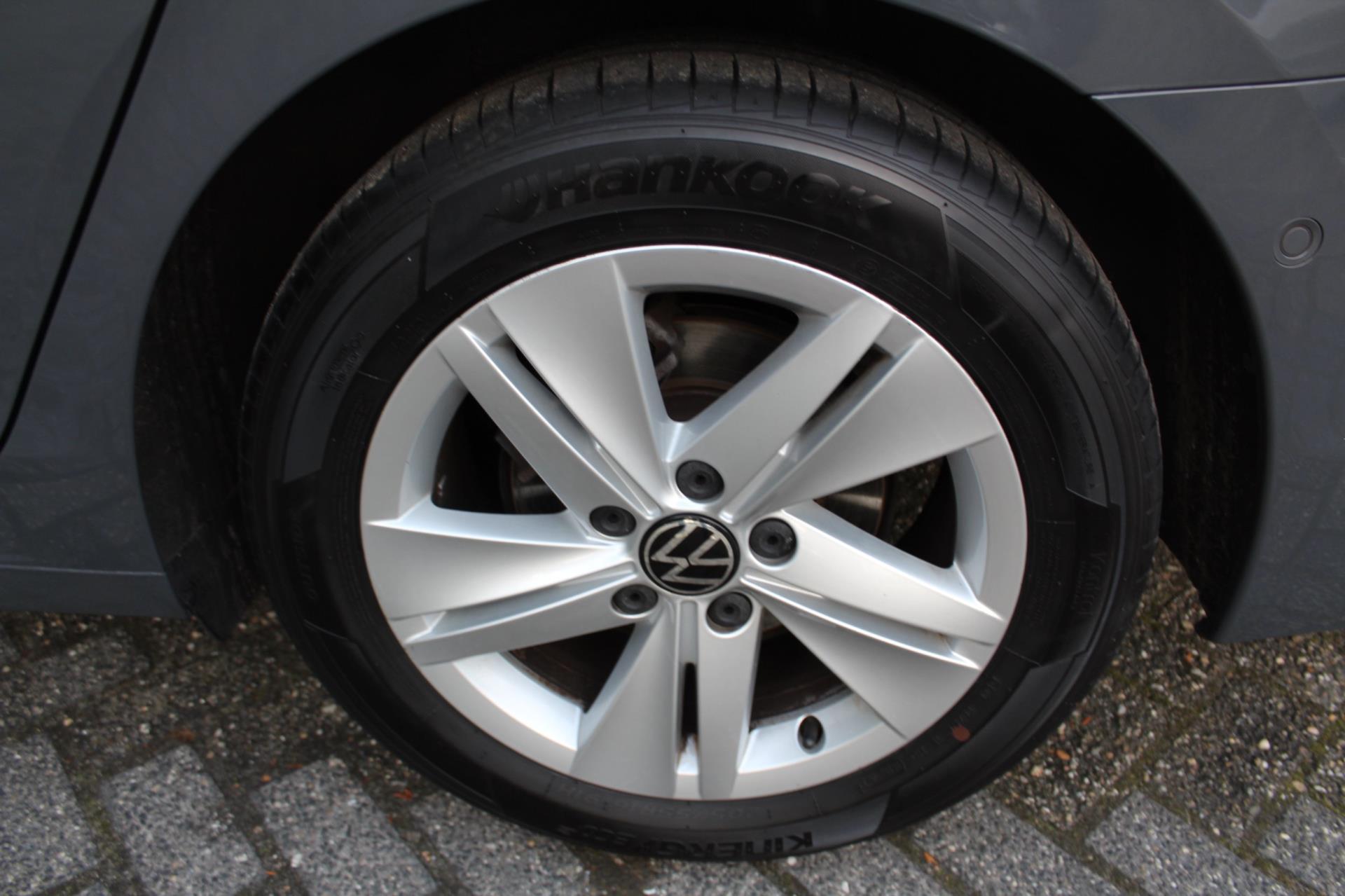 Foto van Volkswagen Golf Variant