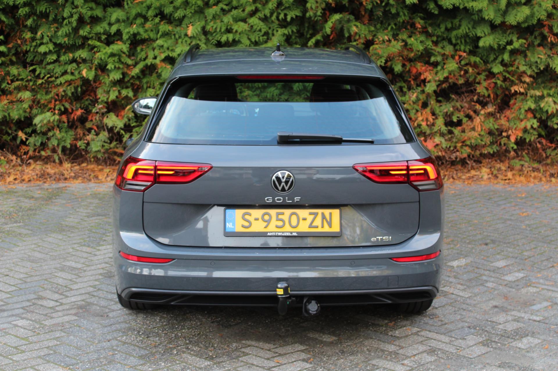 Foto van Volkswagen Golf Variant