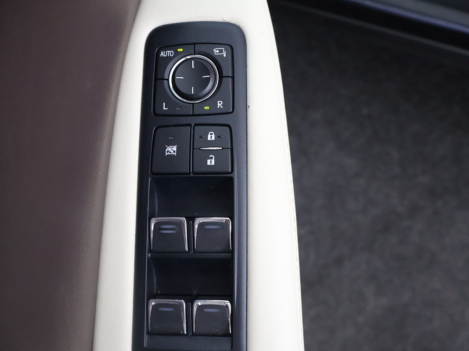 Foto van Lexus Lexus Rx450h