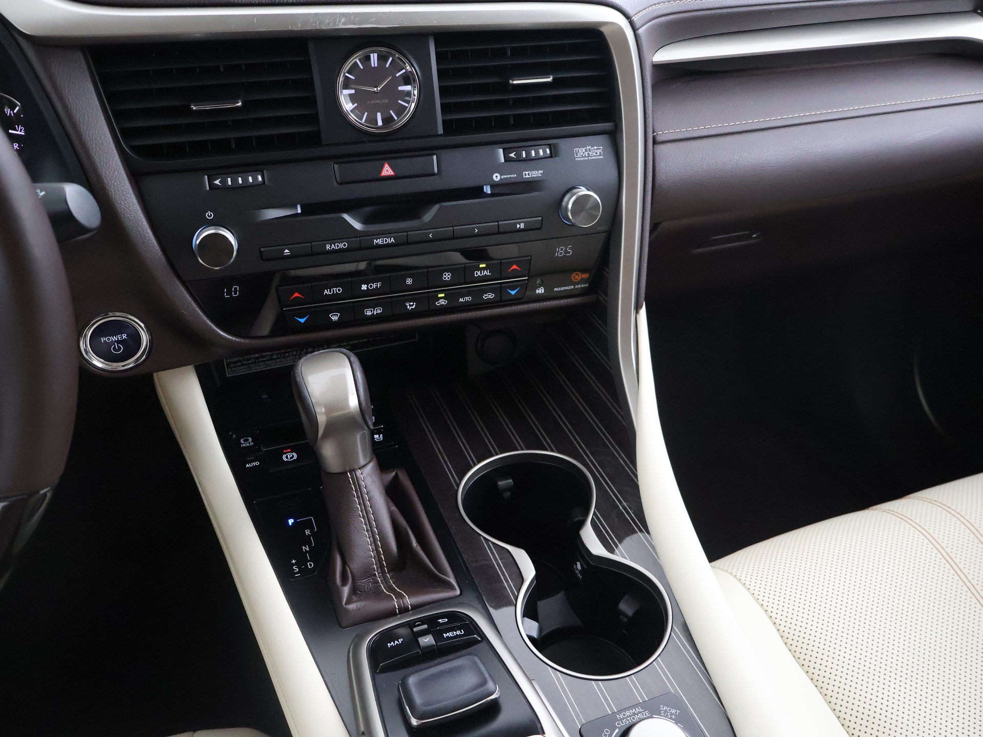 Foto van Lexus Lexus Rx450h