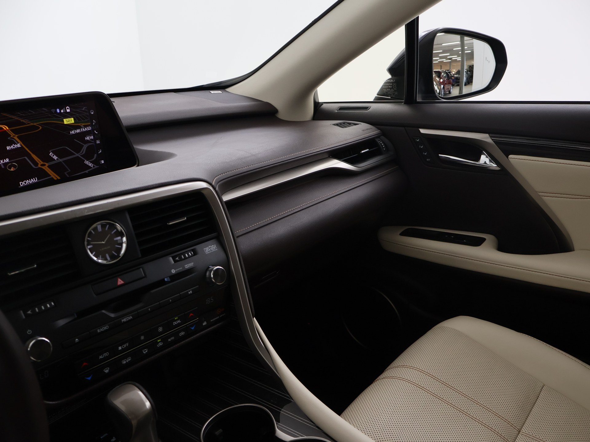 Foto van Lexus Lexus Rx450h