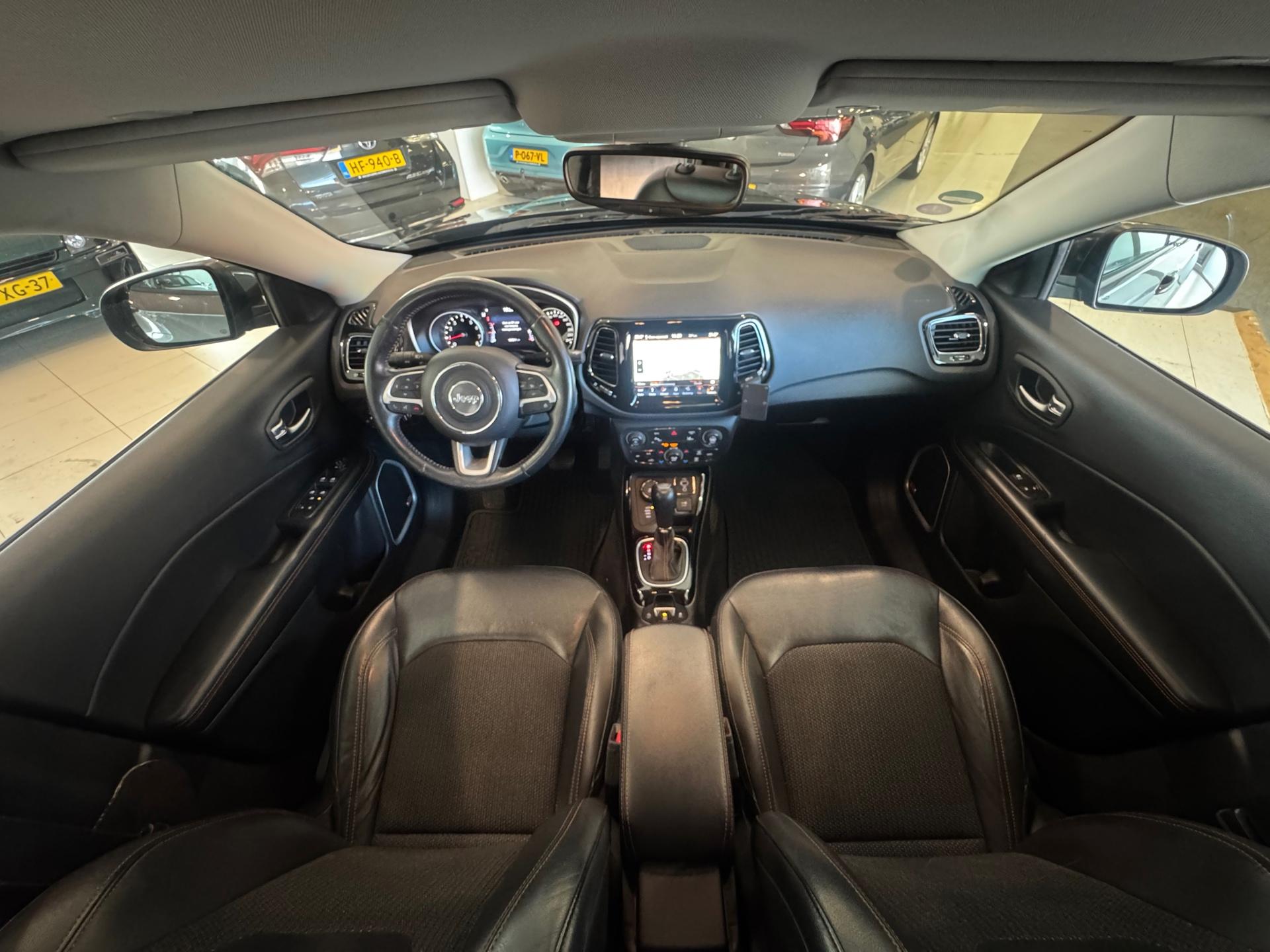 Foto van Jeep Compass
