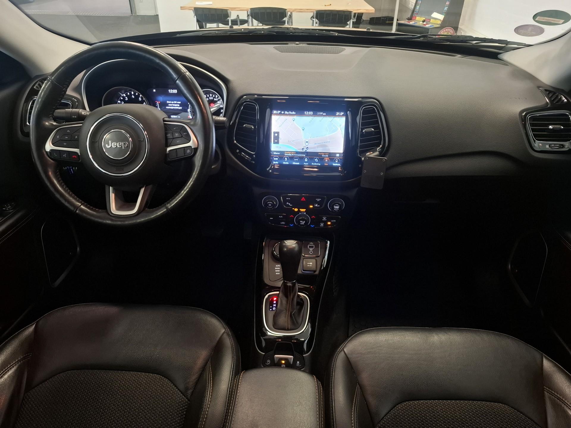 Foto van Jeep Compass