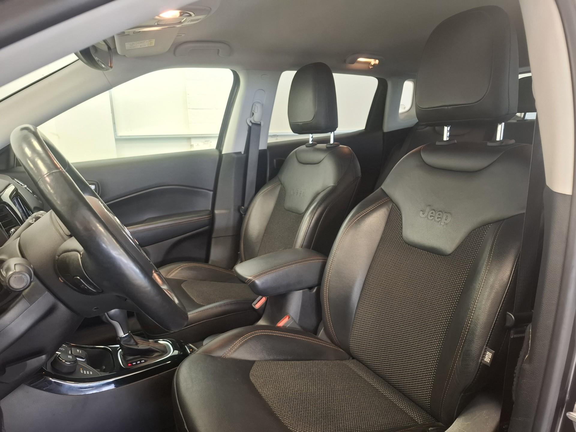 Foto van Jeep Compass