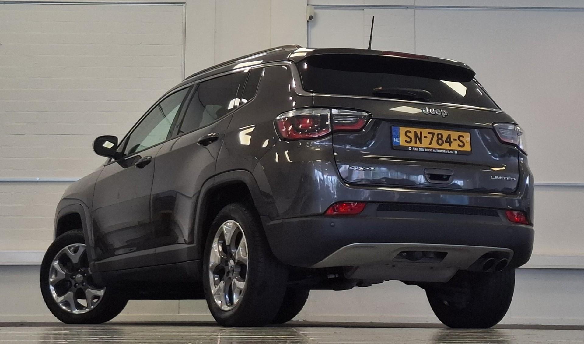 Foto van Jeep Compass