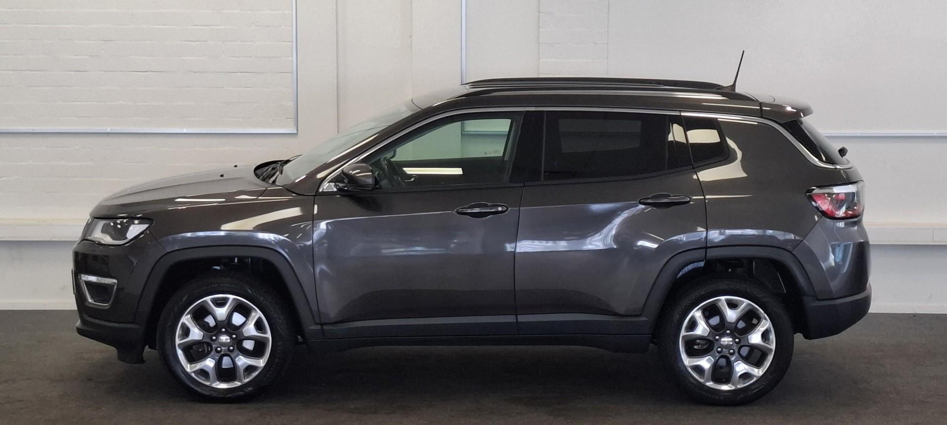 Foto van Jeep Compass