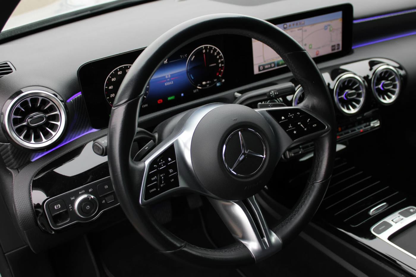Foto van Mercedes-Benz A 250 E
