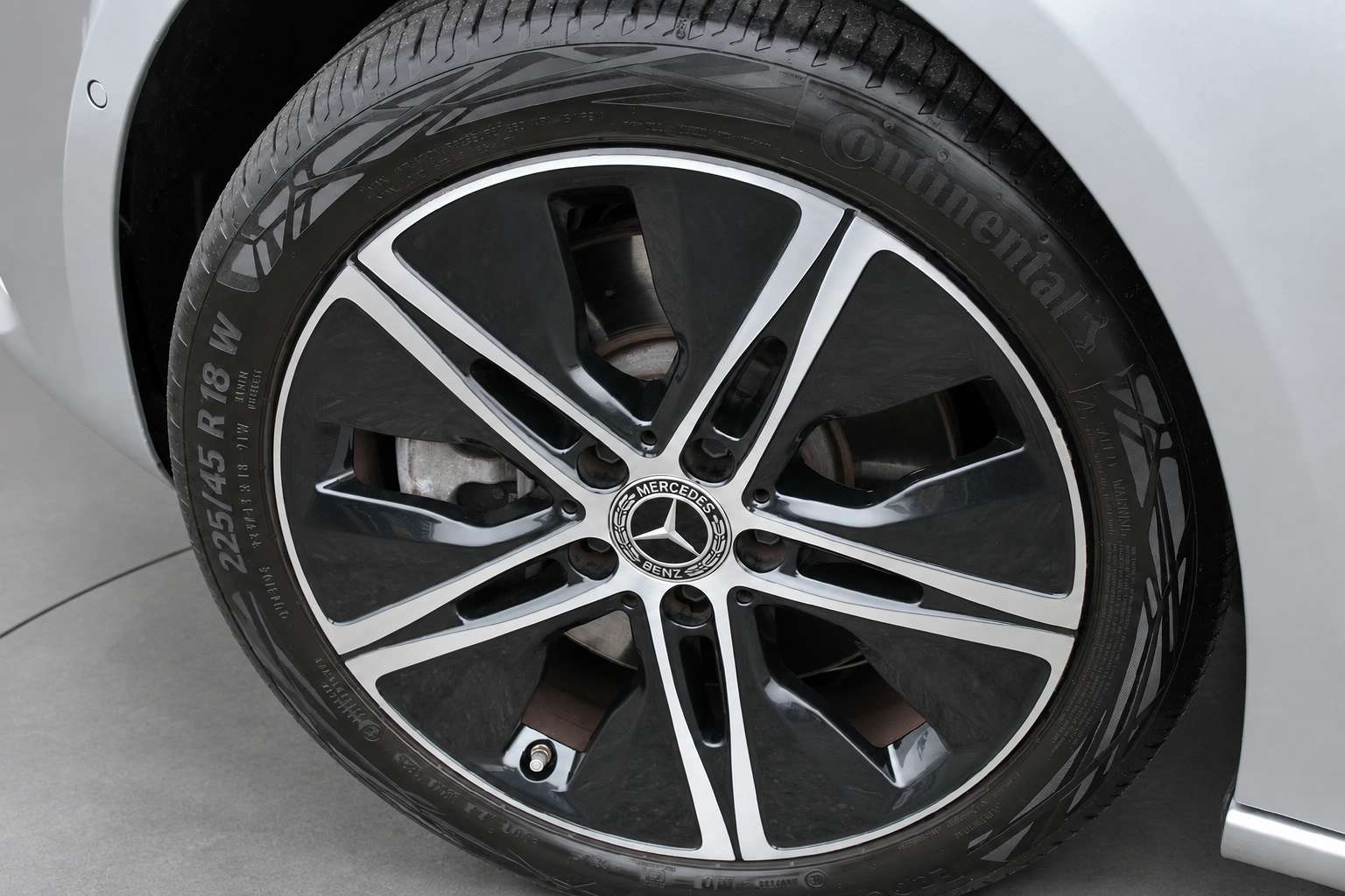 Foto van Mercedes-Benz A 250 E