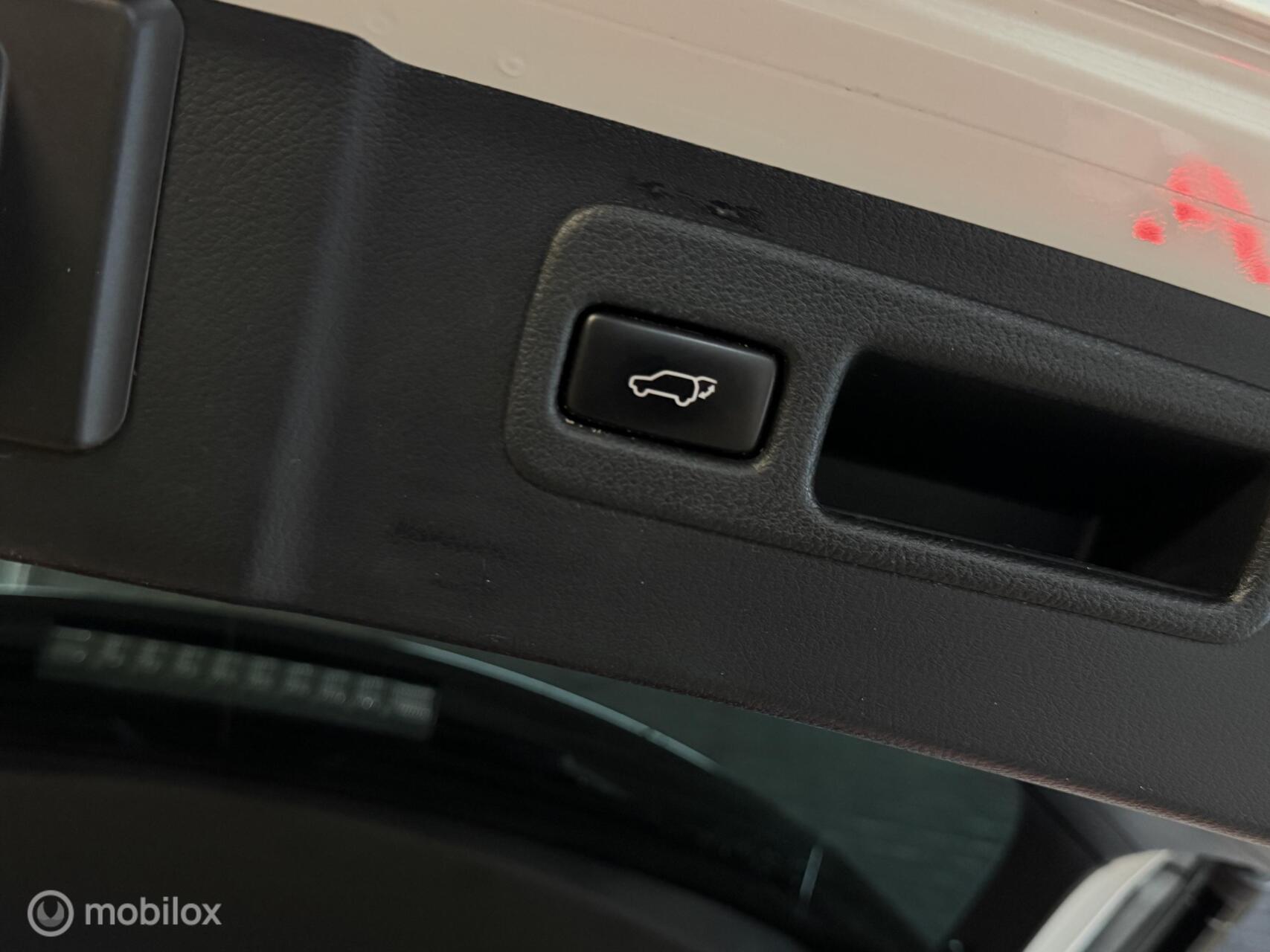 Foto van Lexus Lexus Nx300h