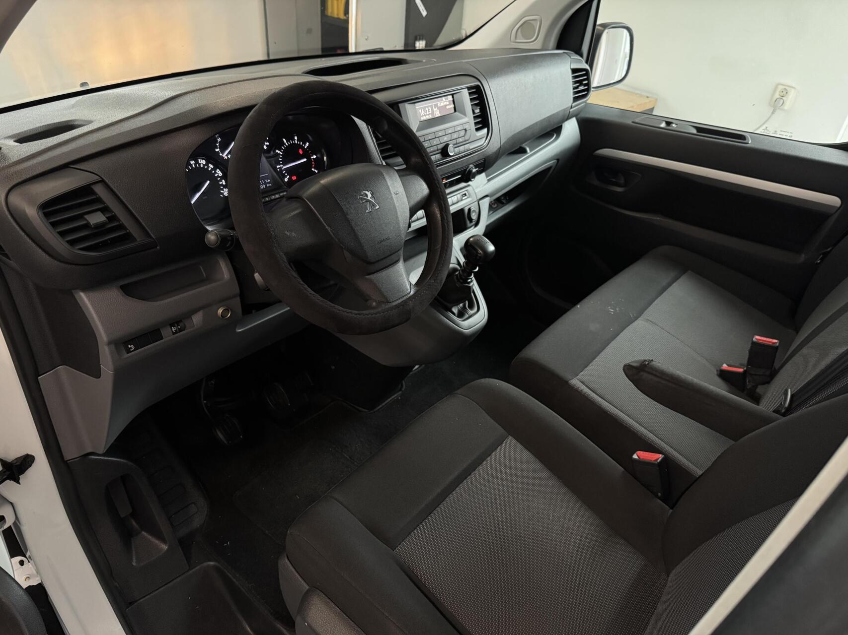 Foto van Peugeot Expert