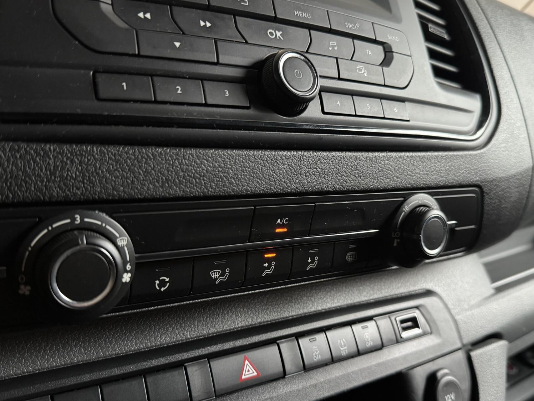 Foto van Peugeot Expert