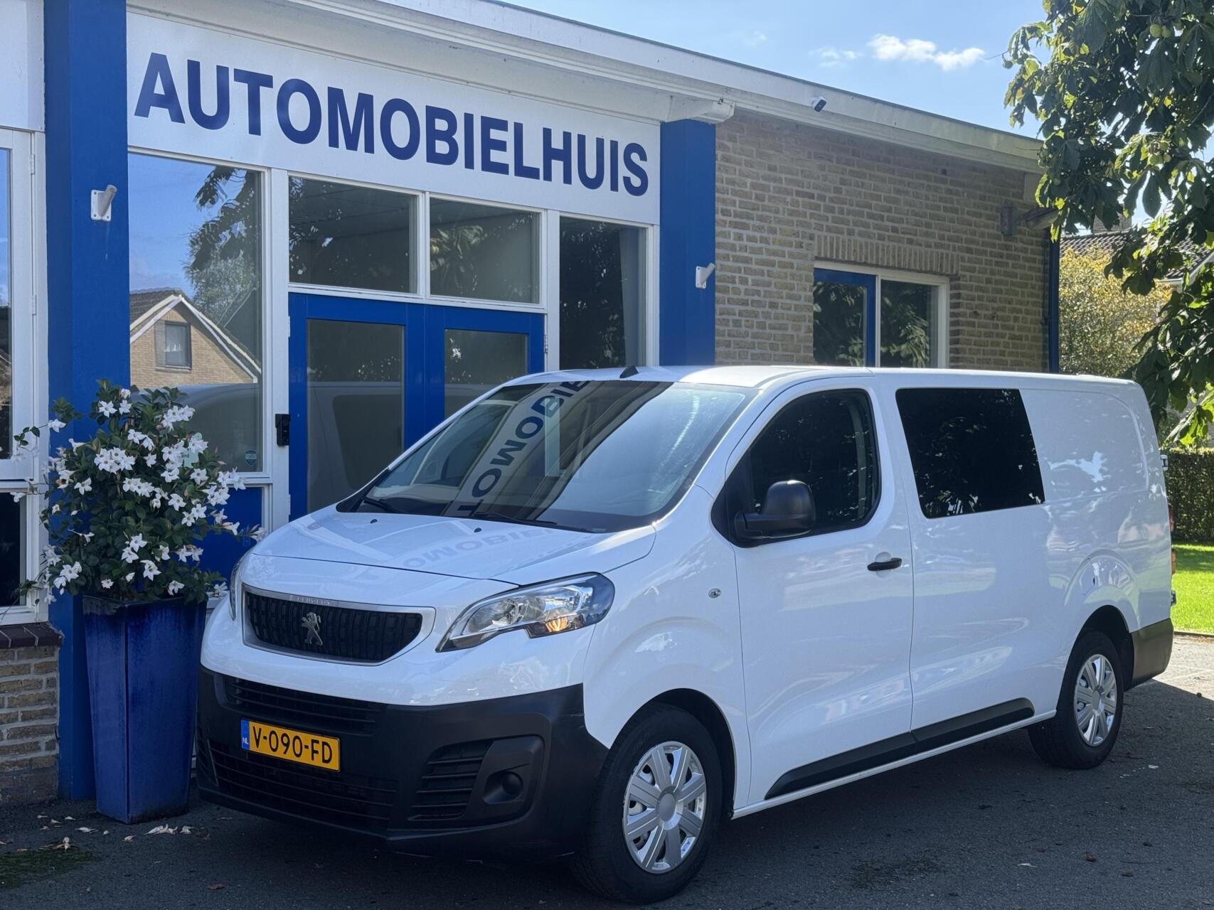 Peugeot Expert 231L 2.0 HDI 120 dubbelcabine 2017 - voorkant