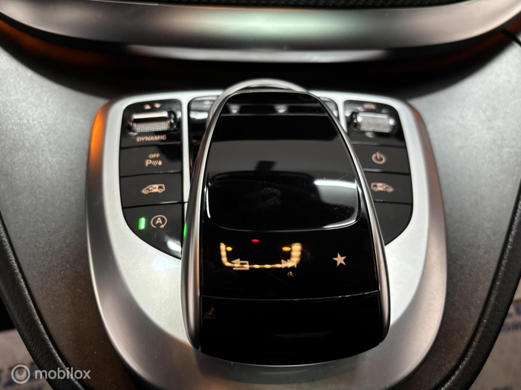 Foto van Mercedes-Benz V-klasse