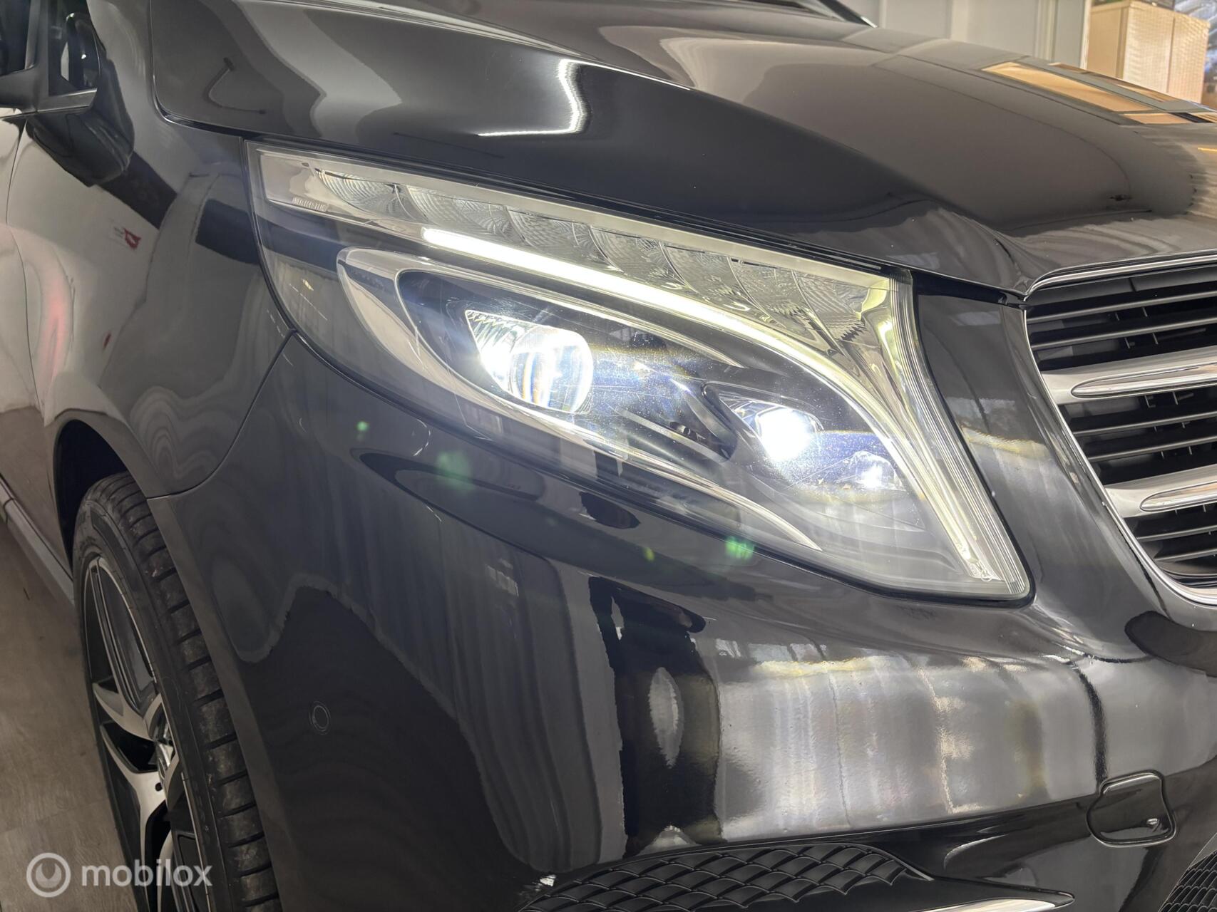 Foto van Mercedes-Benz V-klasse