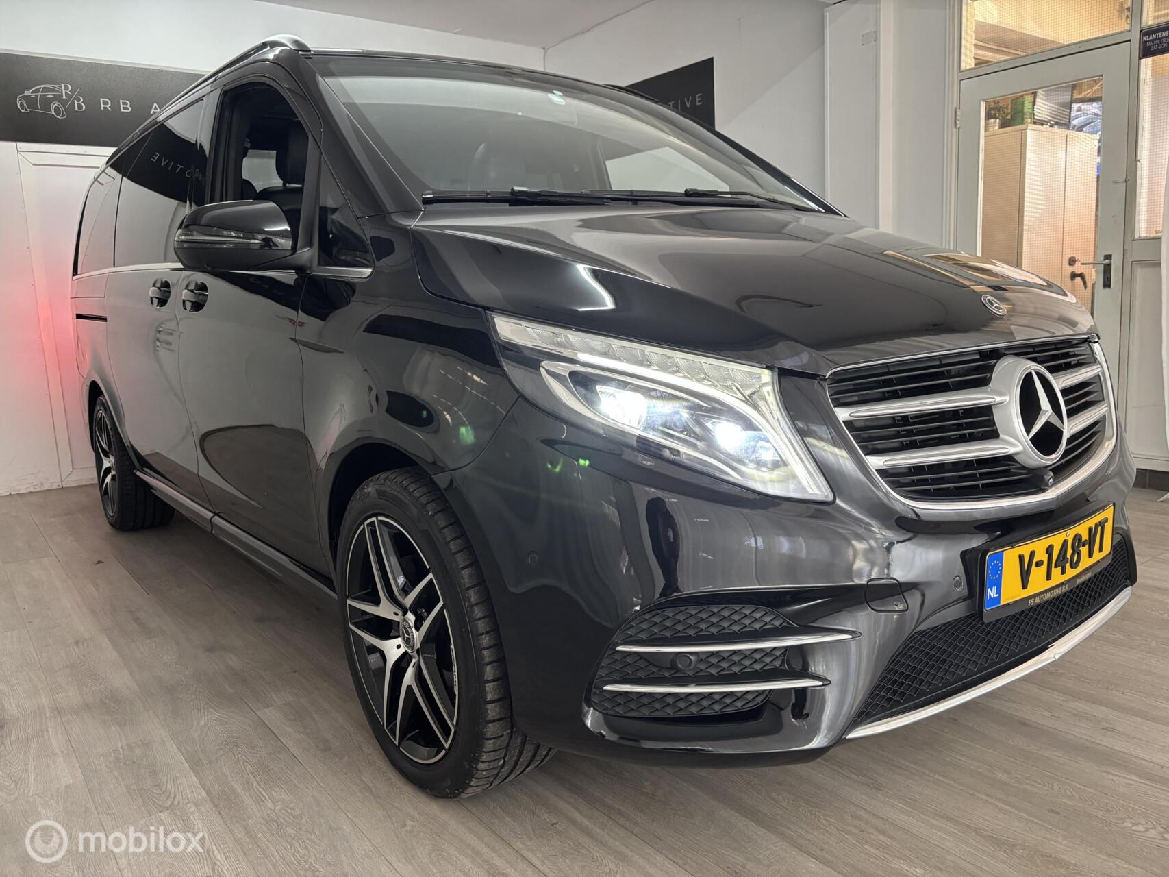 Foto van Mercedes-Benz V-klasse