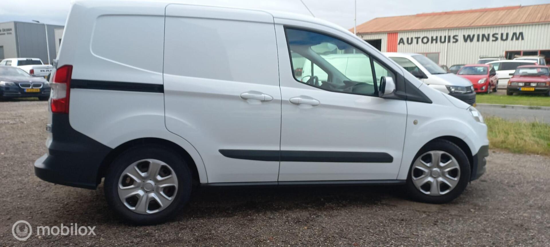 Foto van Ford Transit Courier