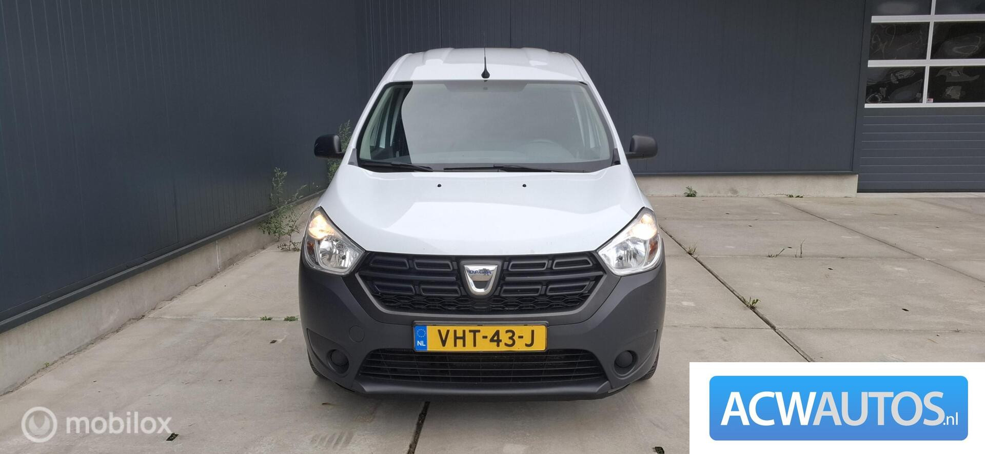 Dacia Dokker 1.5 Blue dCi 75 Essential 2020 - voorkant