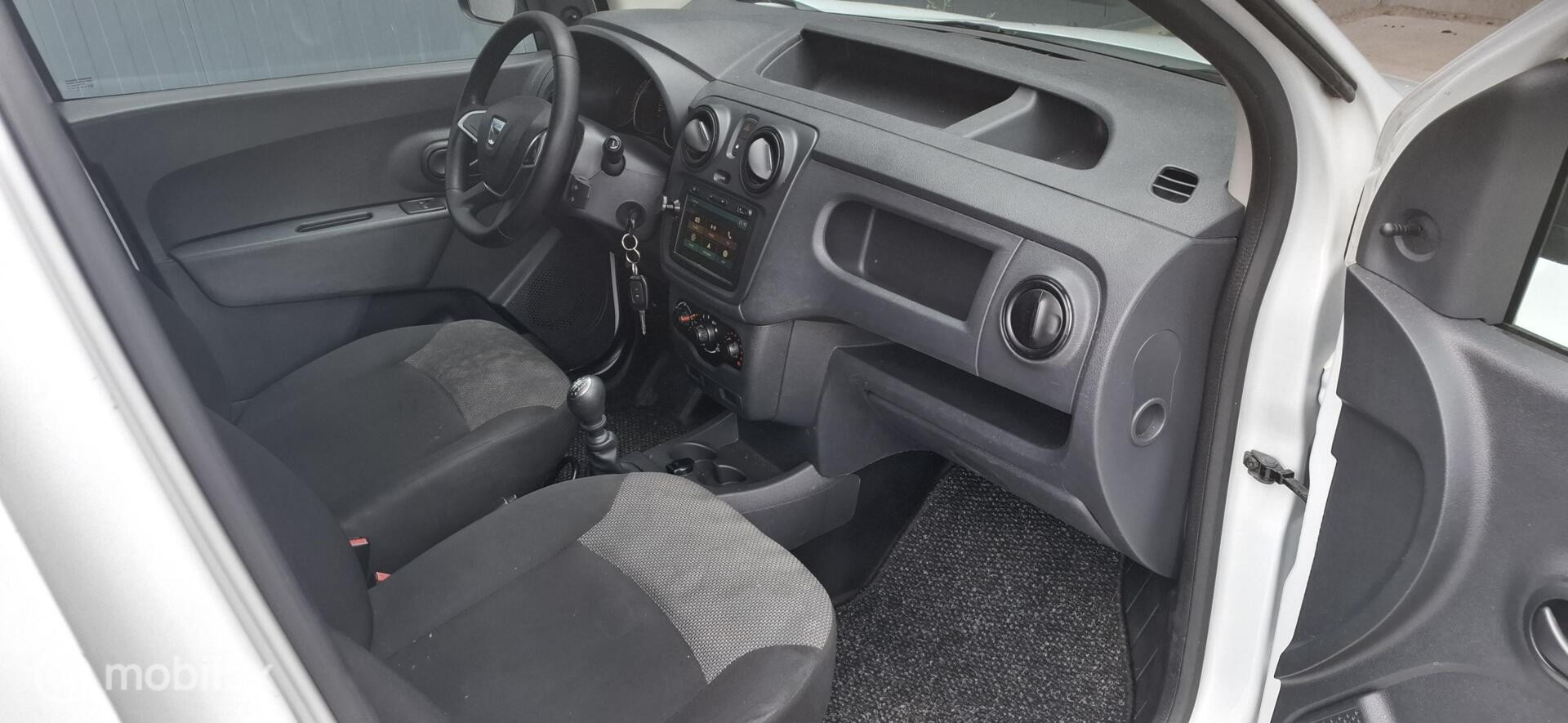 Foto van Dacia Dokker
