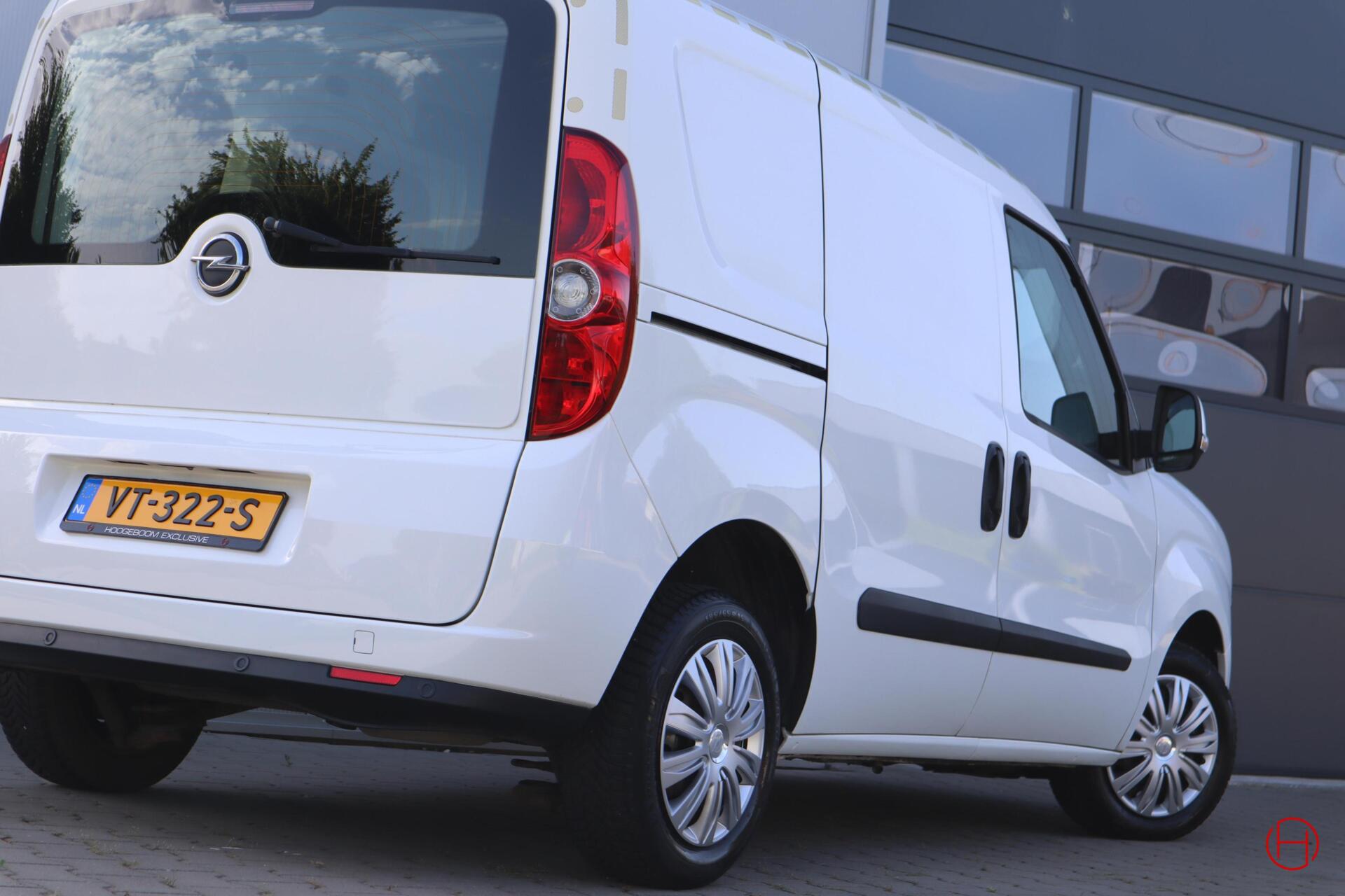 Foto van Opel Combo Van