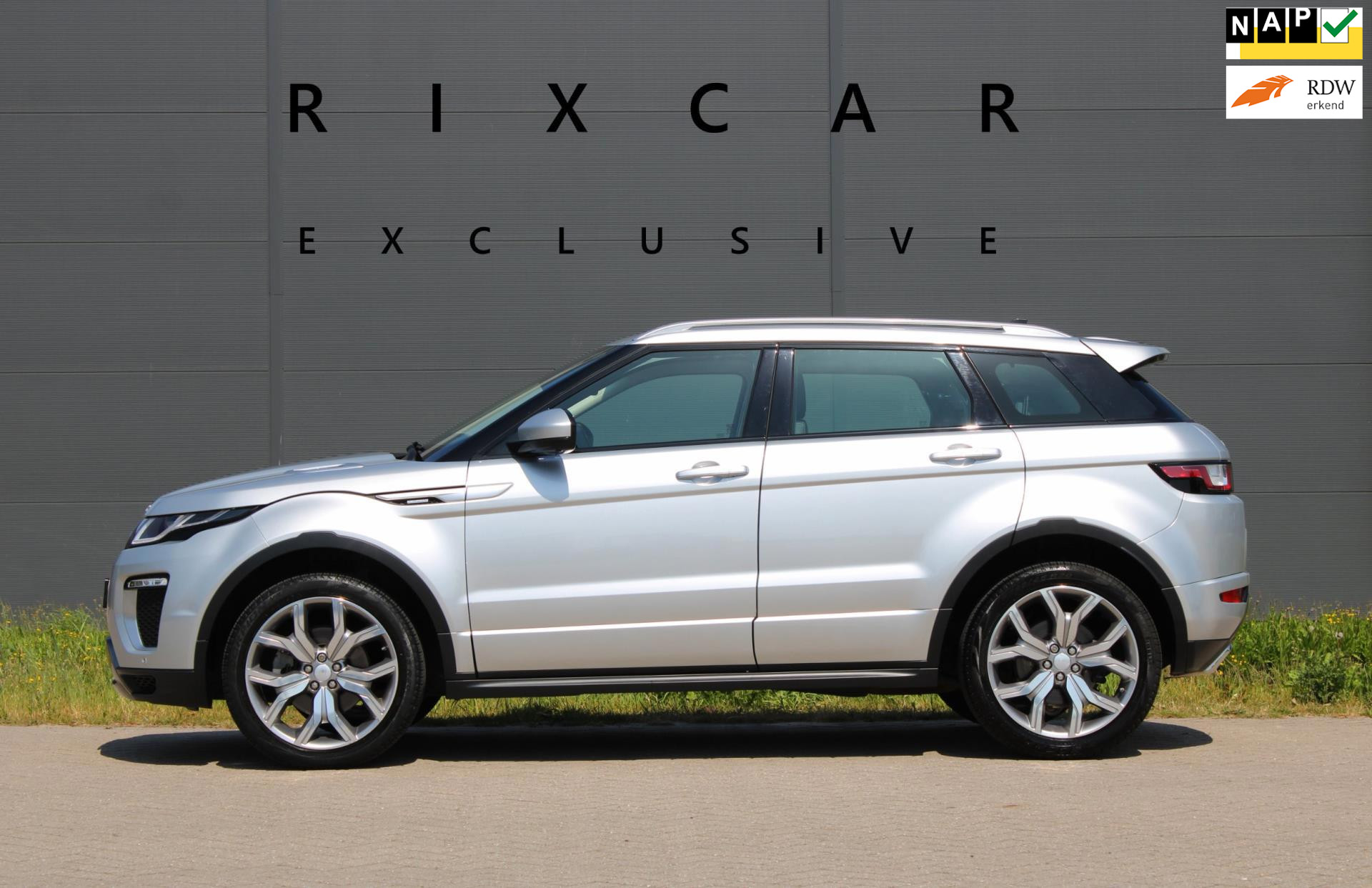 Land Rover Range Rover Evoque 2.0 Si4 Autobiography 241PK !!NIEUWBINNEN!! 2016 - voorkant