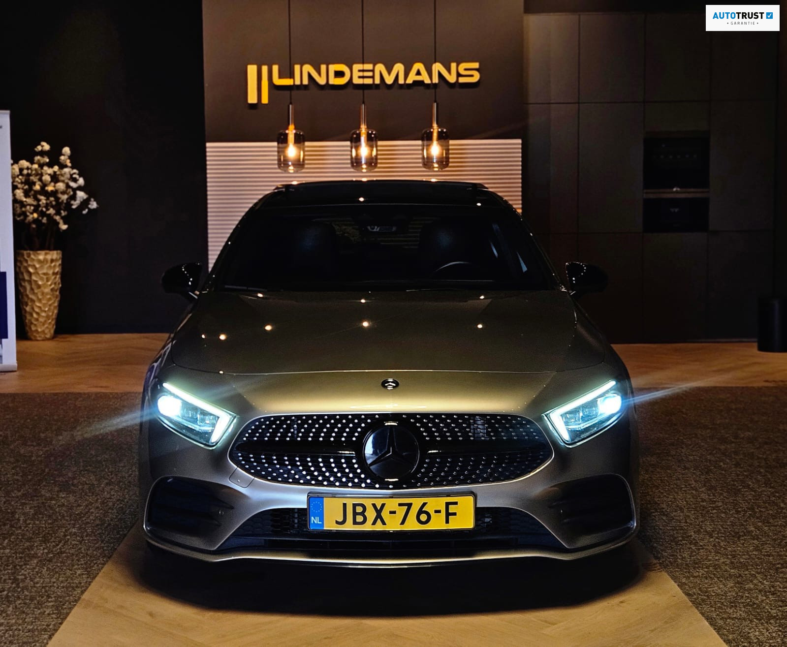 Mercedes-Benz A-klasse 250 4MATIC | Advantage | Panorama | 2019 - voorkant