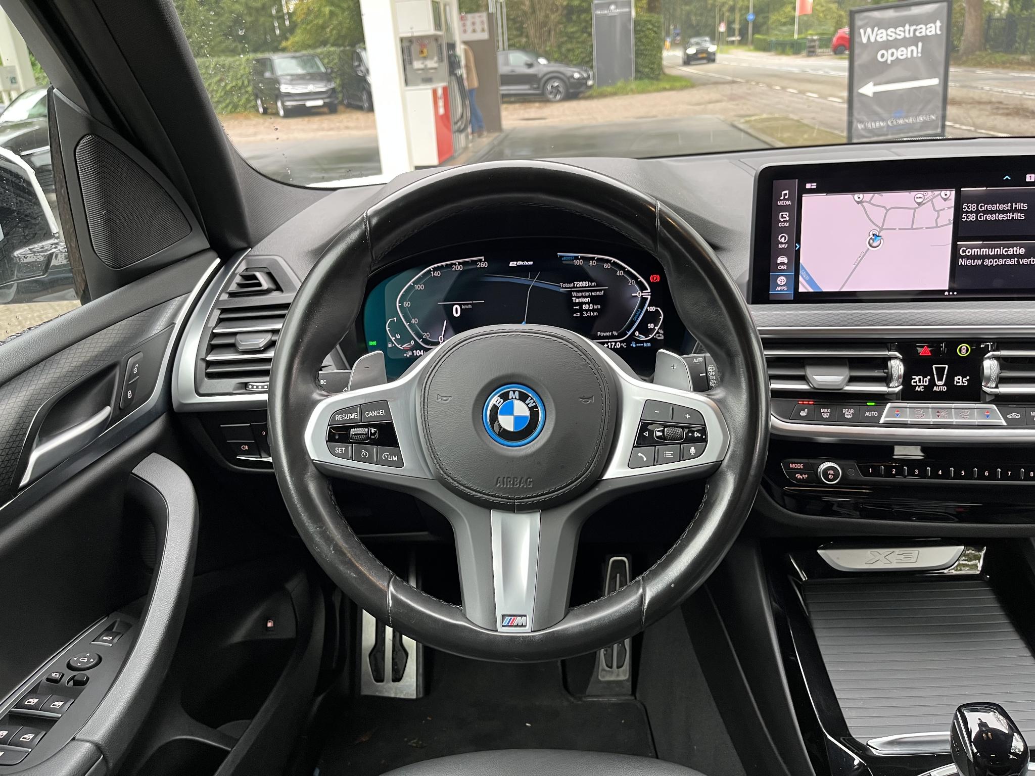 Foto van BMW X3 Xdrive30e