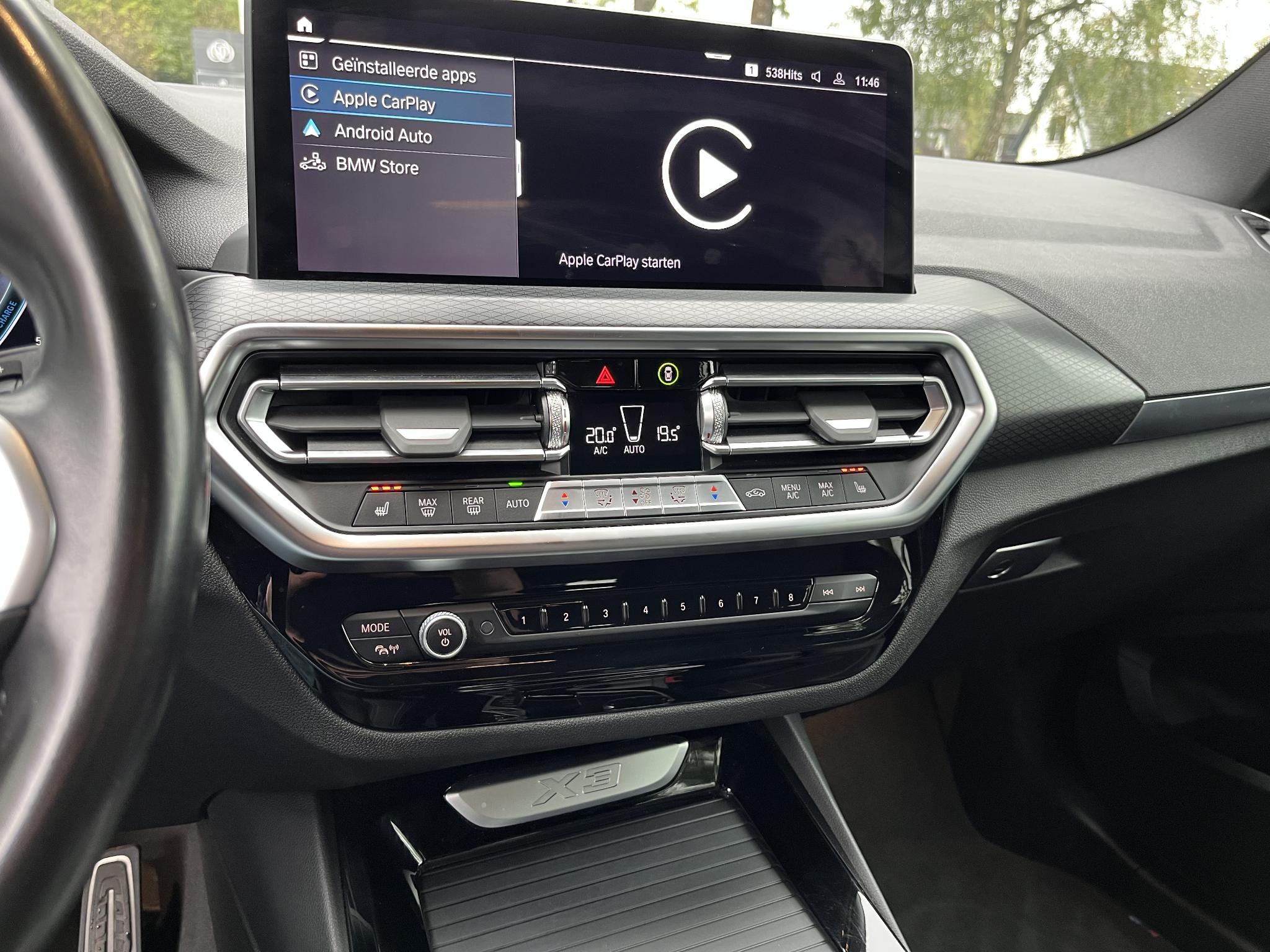 Foto van BMW X3 Xdrive30e