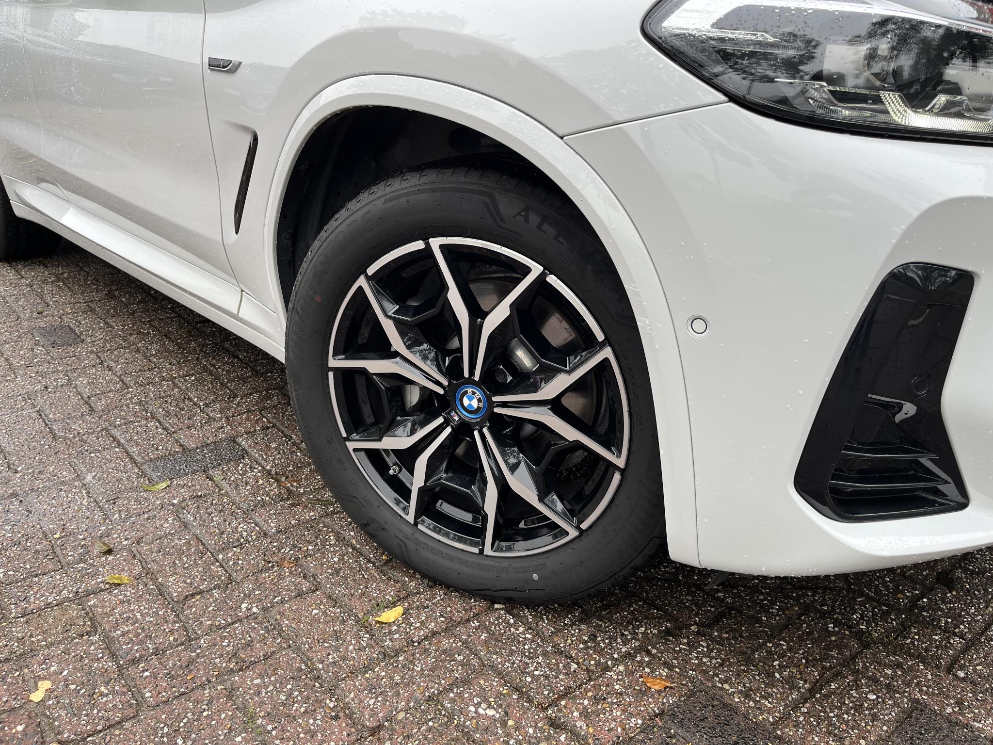 Foto van BMW X3 Xdrive30e